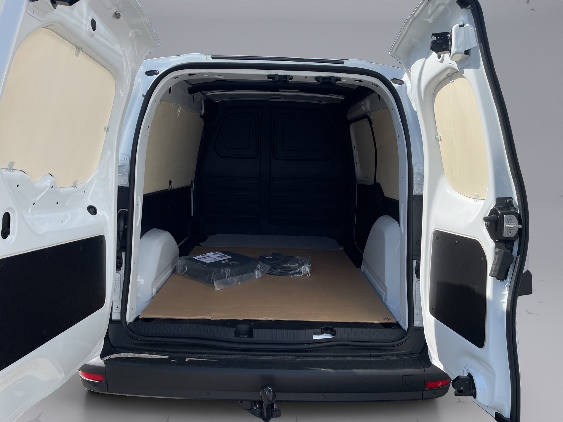 MERCEDES-BENZ eCitan Kaw. L 45 kWh-image-18