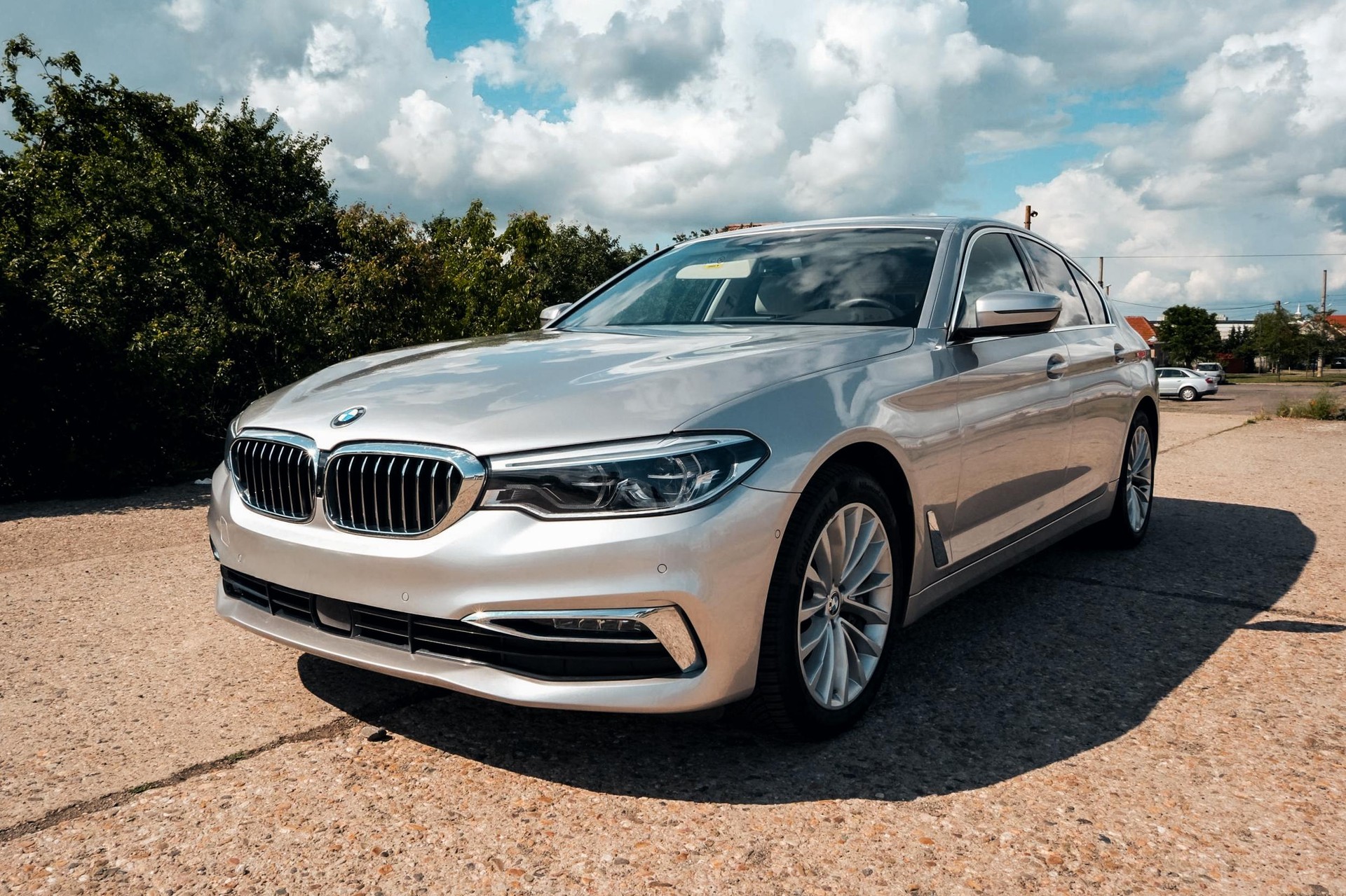 BMW 540i xDrive-image-0