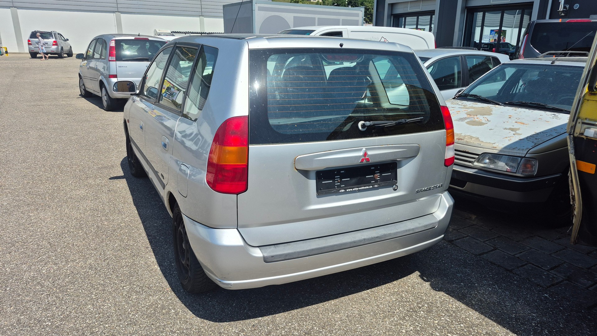 MITSUBISHI Space Star 1.3 GL Family-image-5