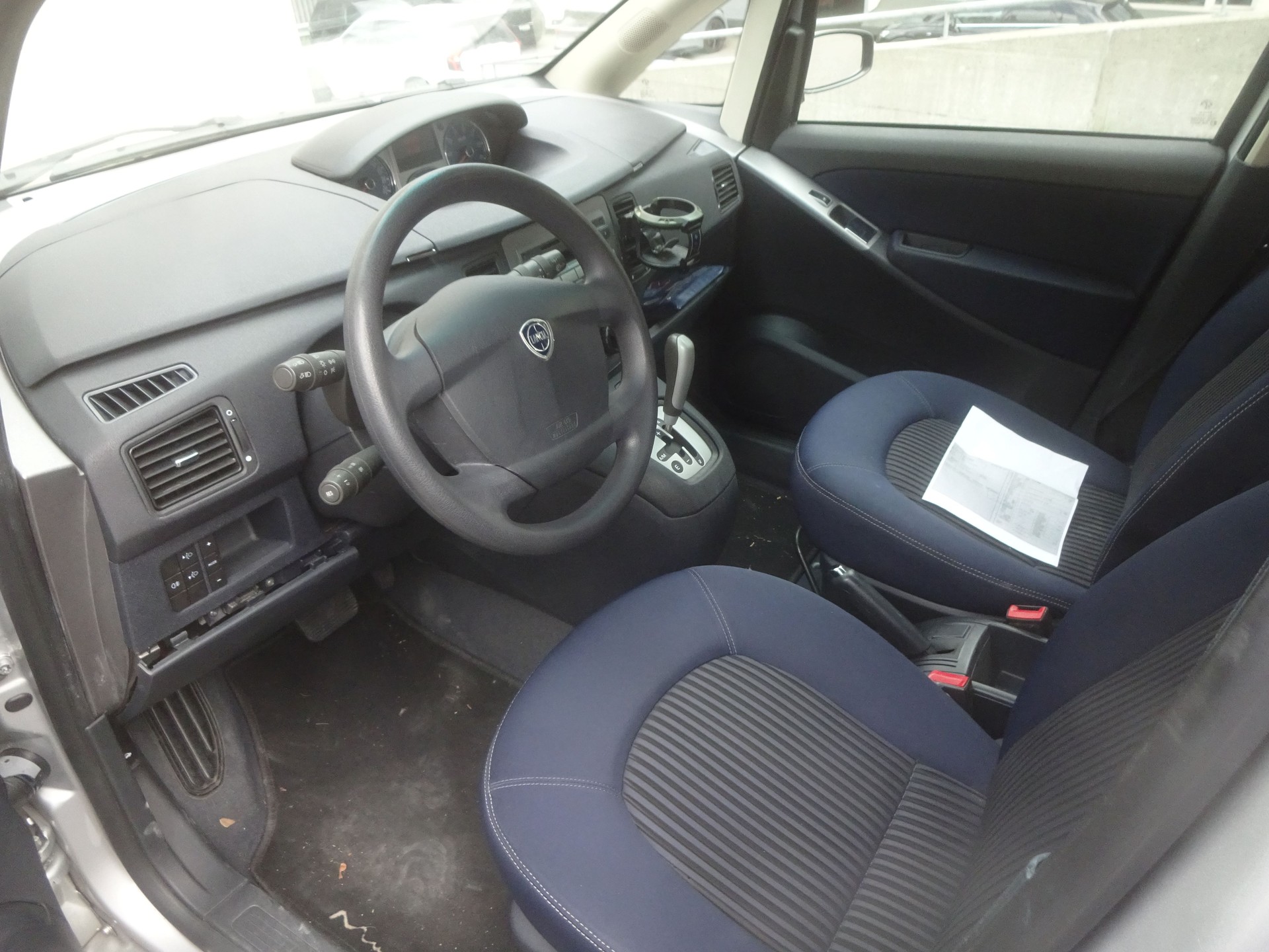 LANCIA Musa 1.4 16V Oro DFN-image-4