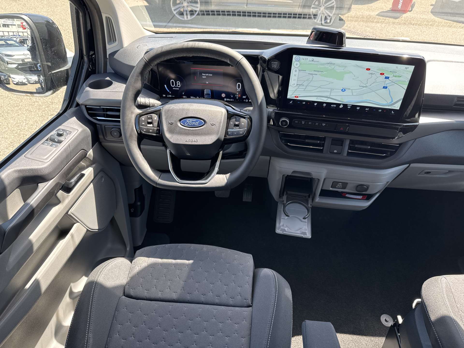 FORD Tourneo Custom 320 L1H1 Titanium 8-Plätzer Automat-showroom-element-3