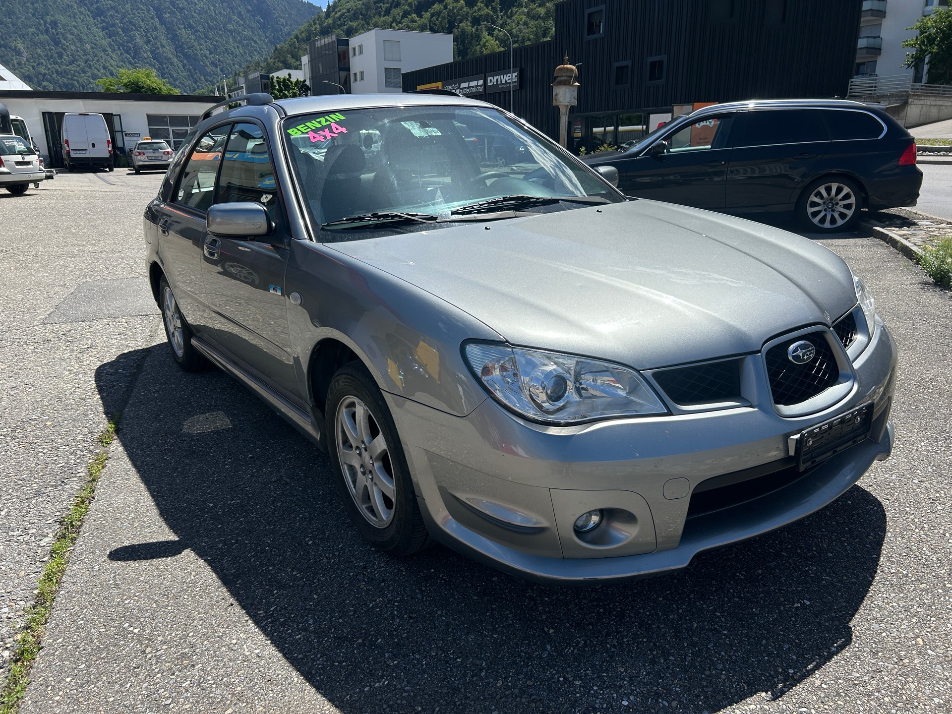 SUBARU Impreza 1.5R Swiss De Luxe-image-7