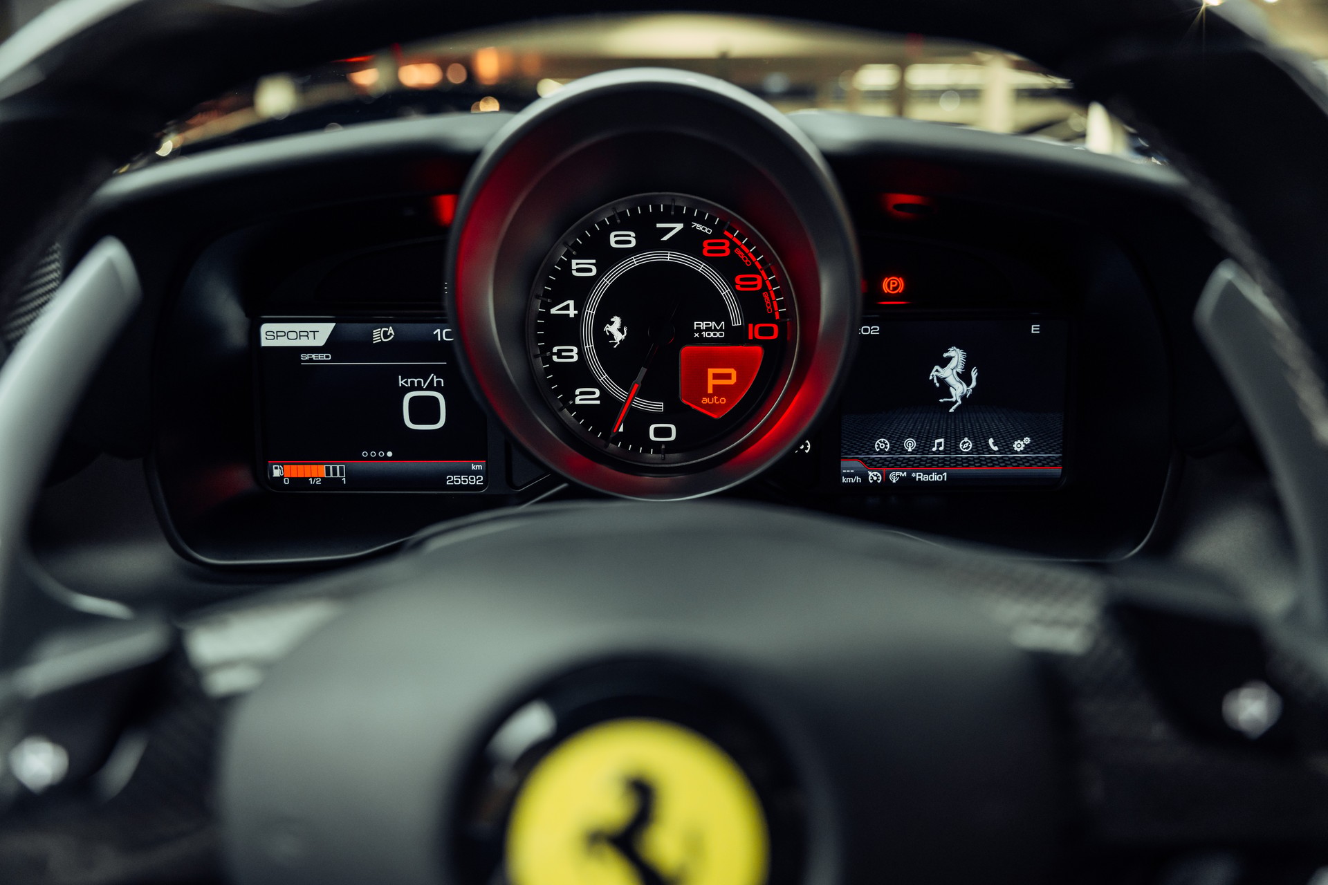 FERRARI F8 Tributo-image-17