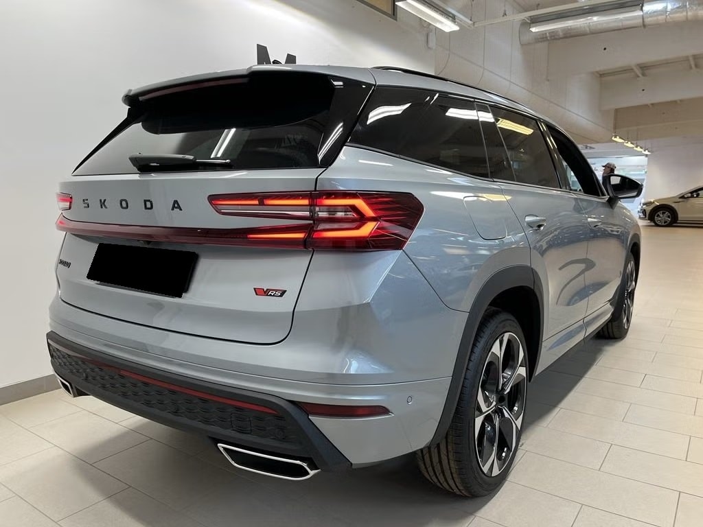 SKODA Kodiaq 2.0 TSI RS 4x4-image-4