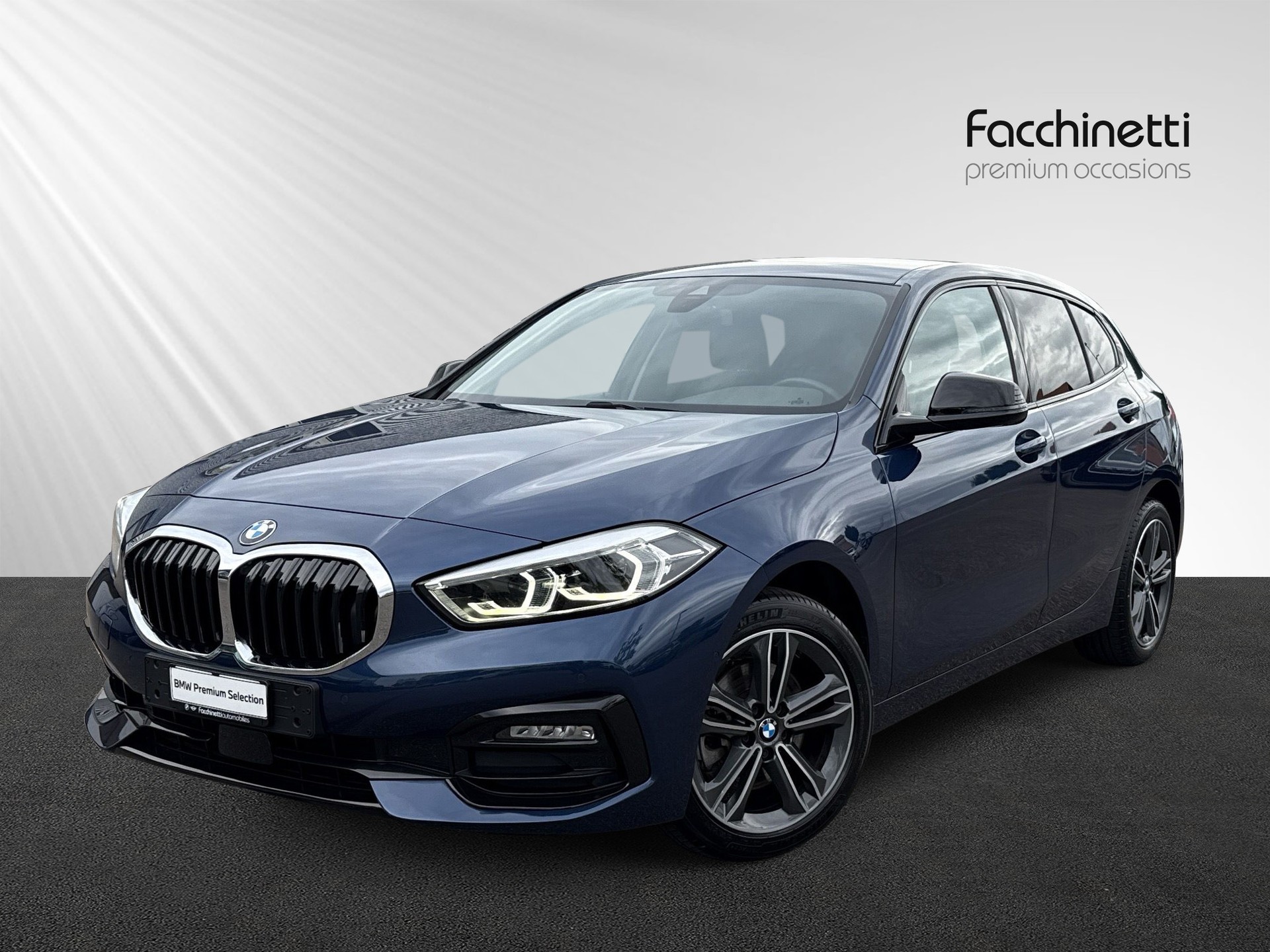 BMW 118i Sport Line Steptronic-image-0
