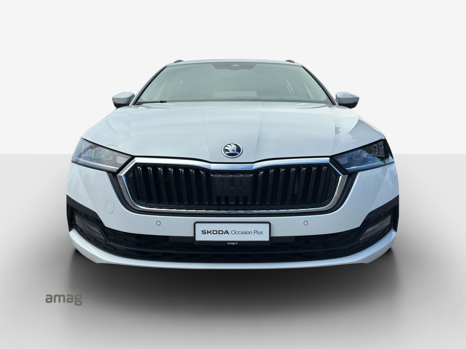 SKODA Octavia Combi 2.0 TDI DSG Ambition 4x4-image-6