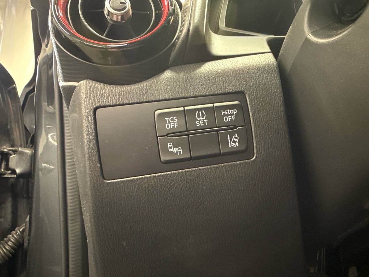 MAZDA CX-3 1.5 D Revolution AWD Skyactiv Drive-image-7