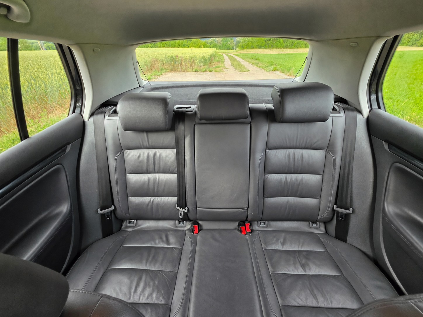 VW 2.0 TDI DPF GT DSG-image-4