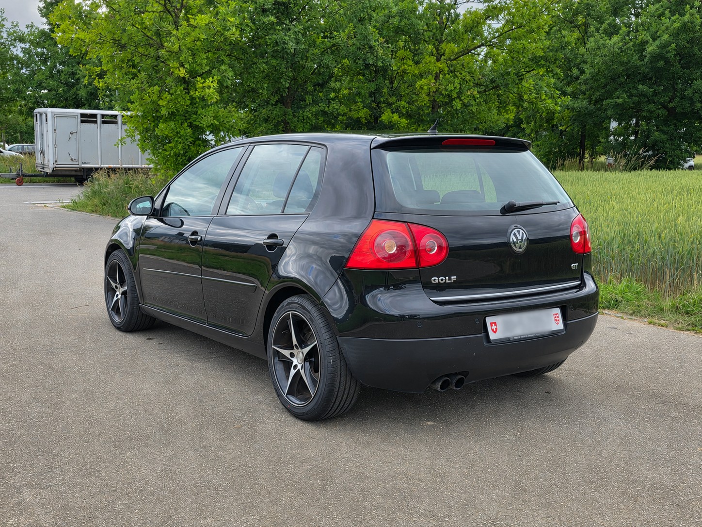 VW 2.0 TDI DPF GT DSG-image-1