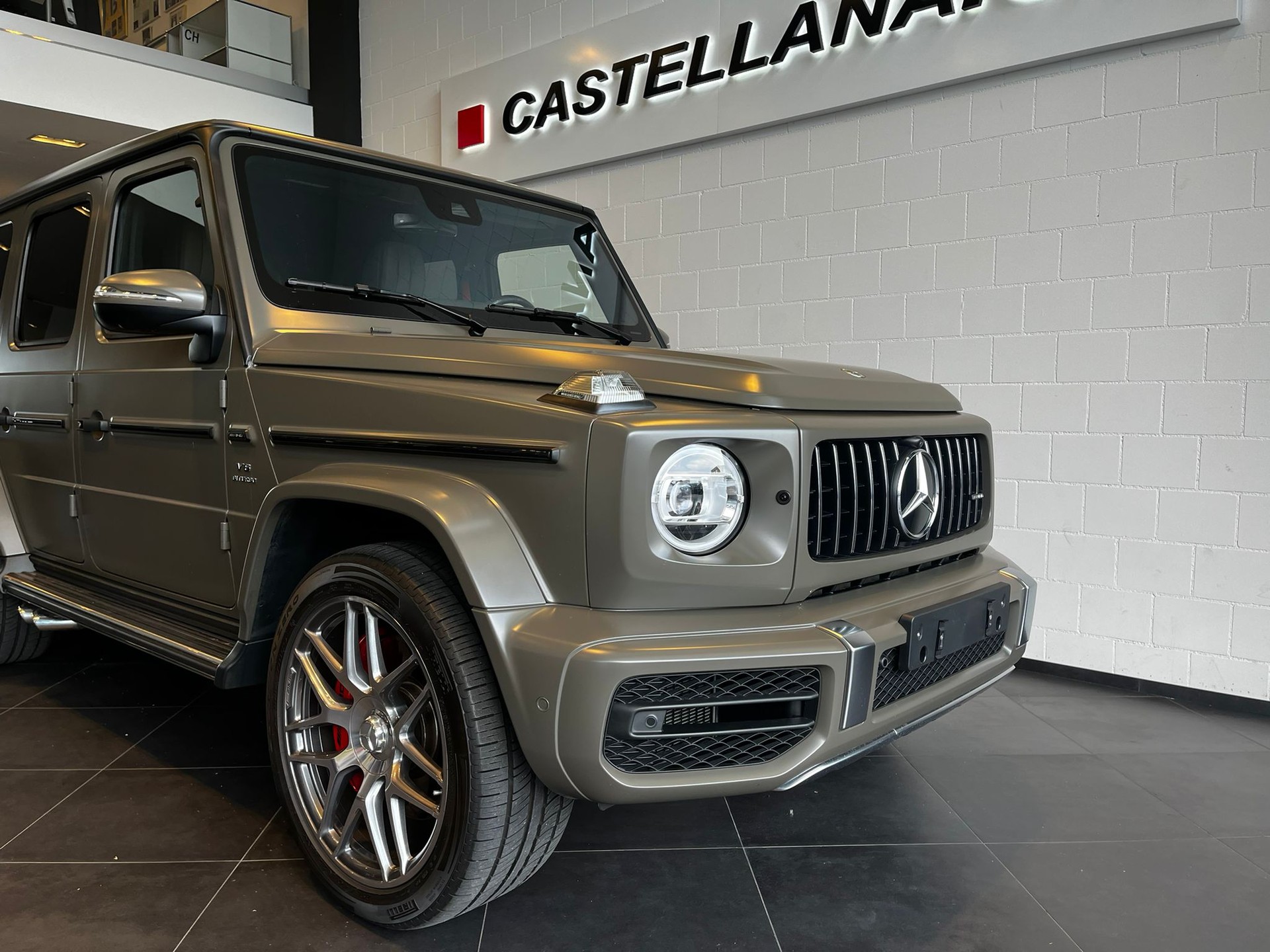 MERCEDES-BENZ G 63 AMG-image-1