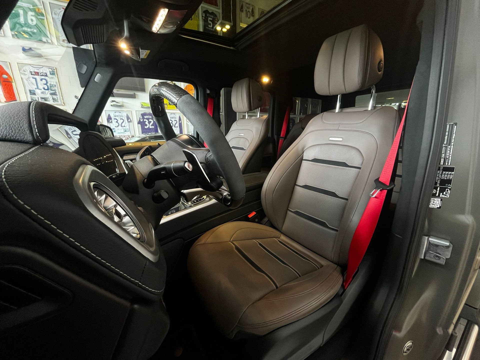 MERCEDES-BENZ G 63 AMG-image-10
