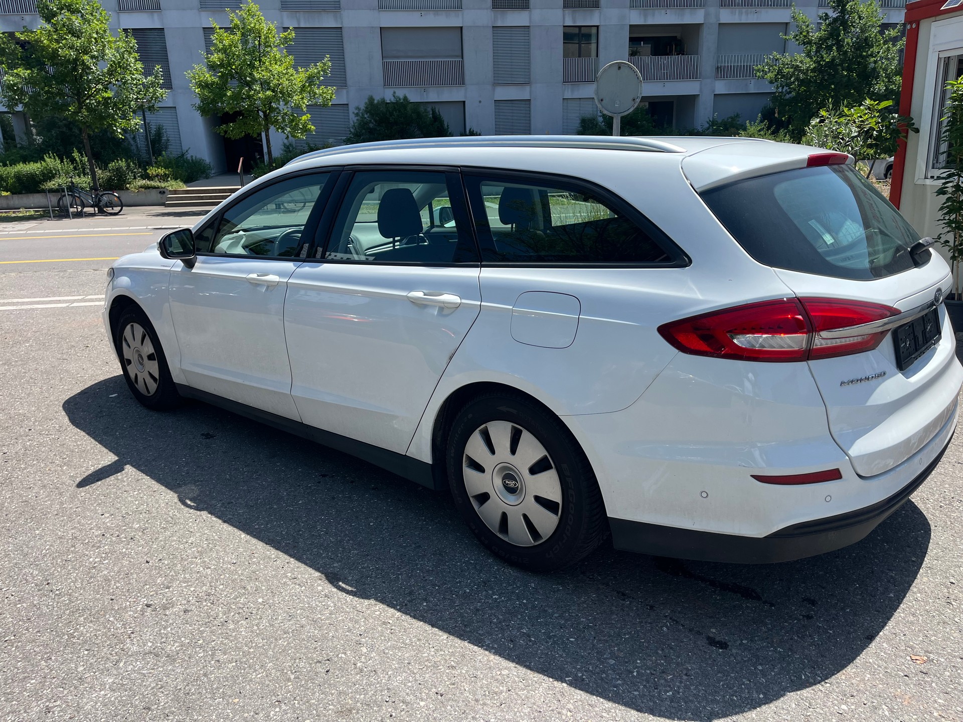 FORD Mondeo 2.0 TDCi ST-Line Automatik-image-2