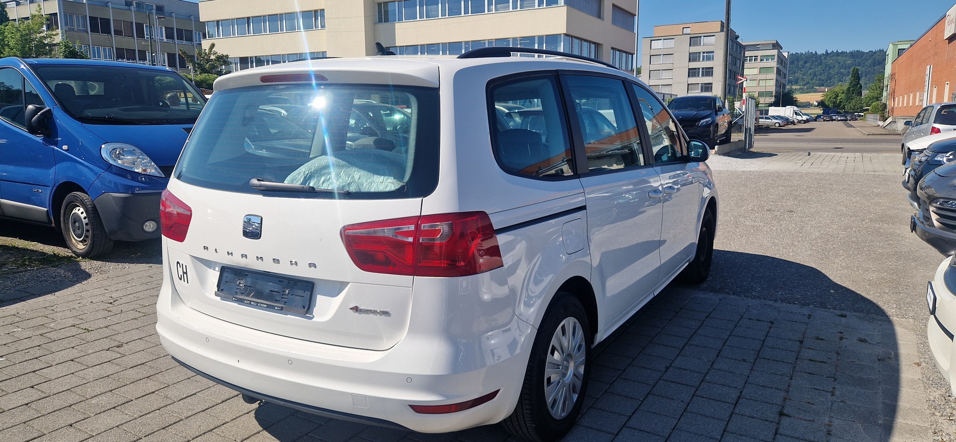 SEAT Alhambra 2.0 TDI Reference 4x4-image-3