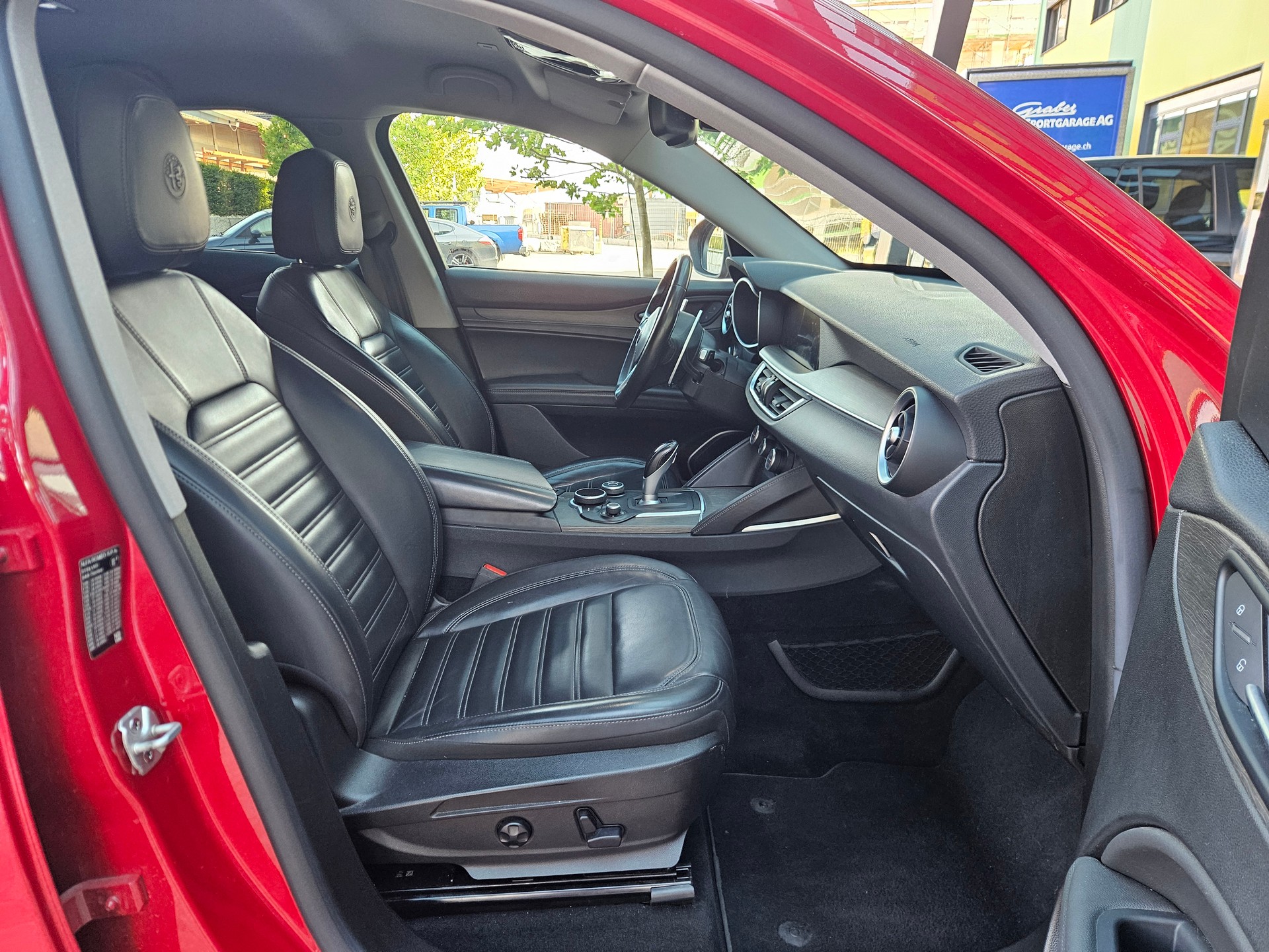 ALFA ROMEO Stelvio 2.2 JTDM Super Q4 Automatic-image-11
