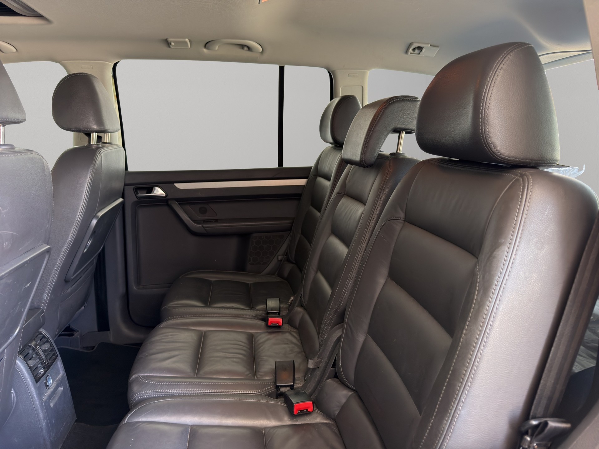 VW Touran 1.4 TSI Highline DSG-image-8