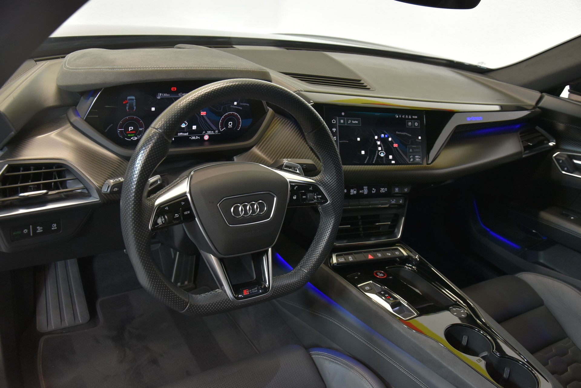 AUDI RS e-tron GT quattro-image-5