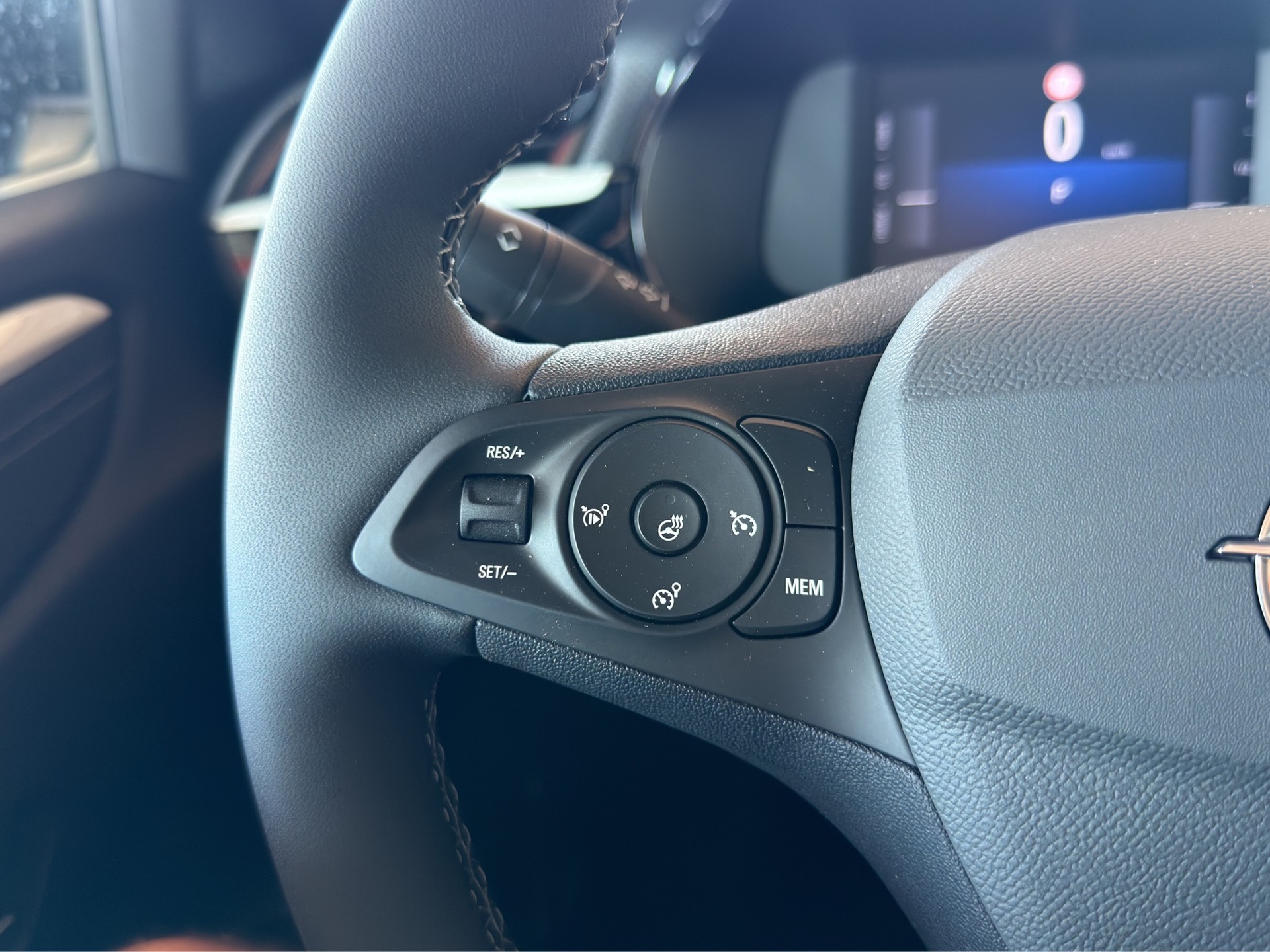 OPEL Corsa-e 156 GS Pack Komfort 3 Phaser-image-38