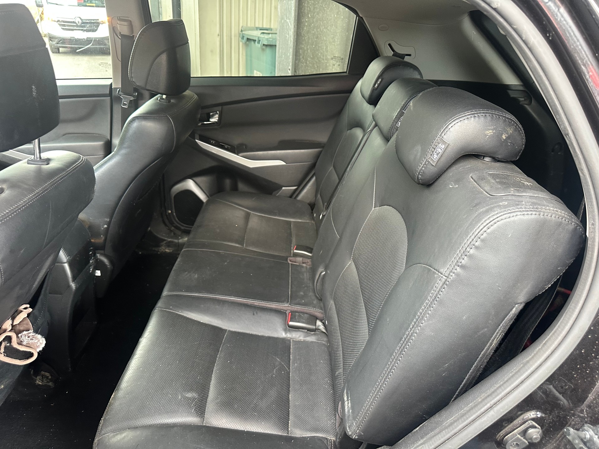 KGM-SsangYong Korando 2.0 e-XDI Quartz 4WD Automatic-image-8