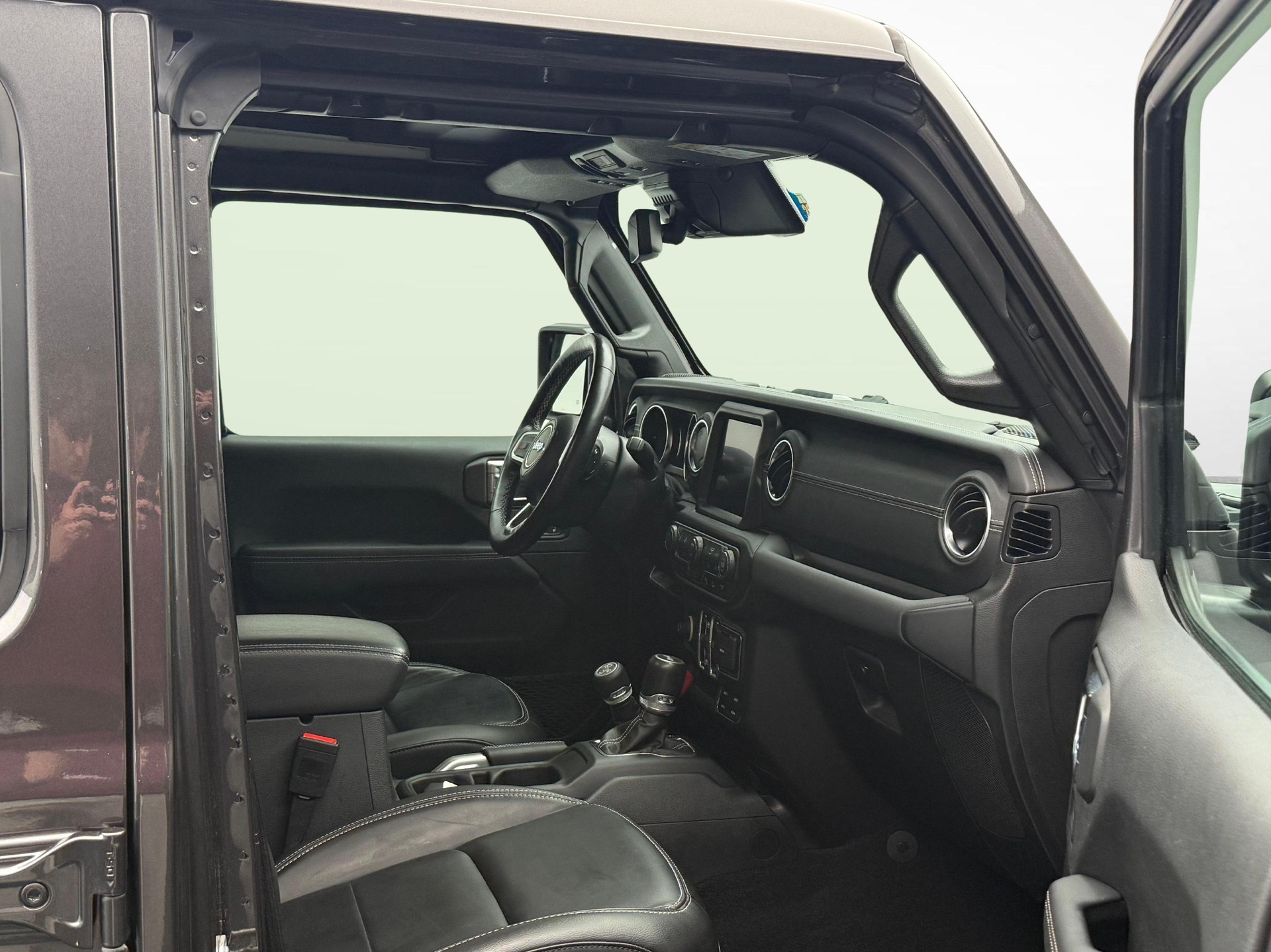 JEEP Wrangler 2.0 Turbo Sahara Unlimited 4xe-image-9