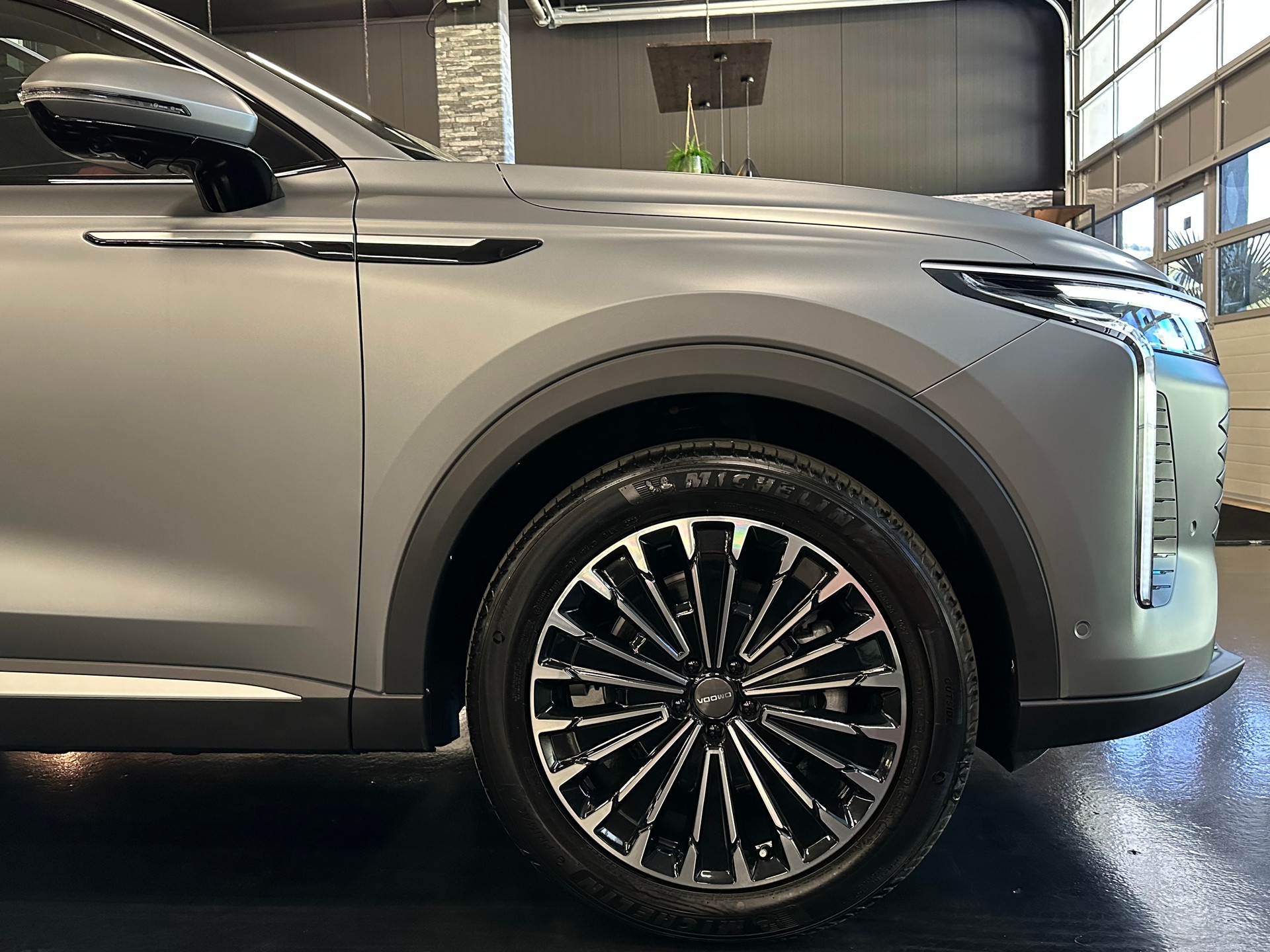 OMODA 9 PHEV SHS Exclusive AWD (Grau Matt)-image-43