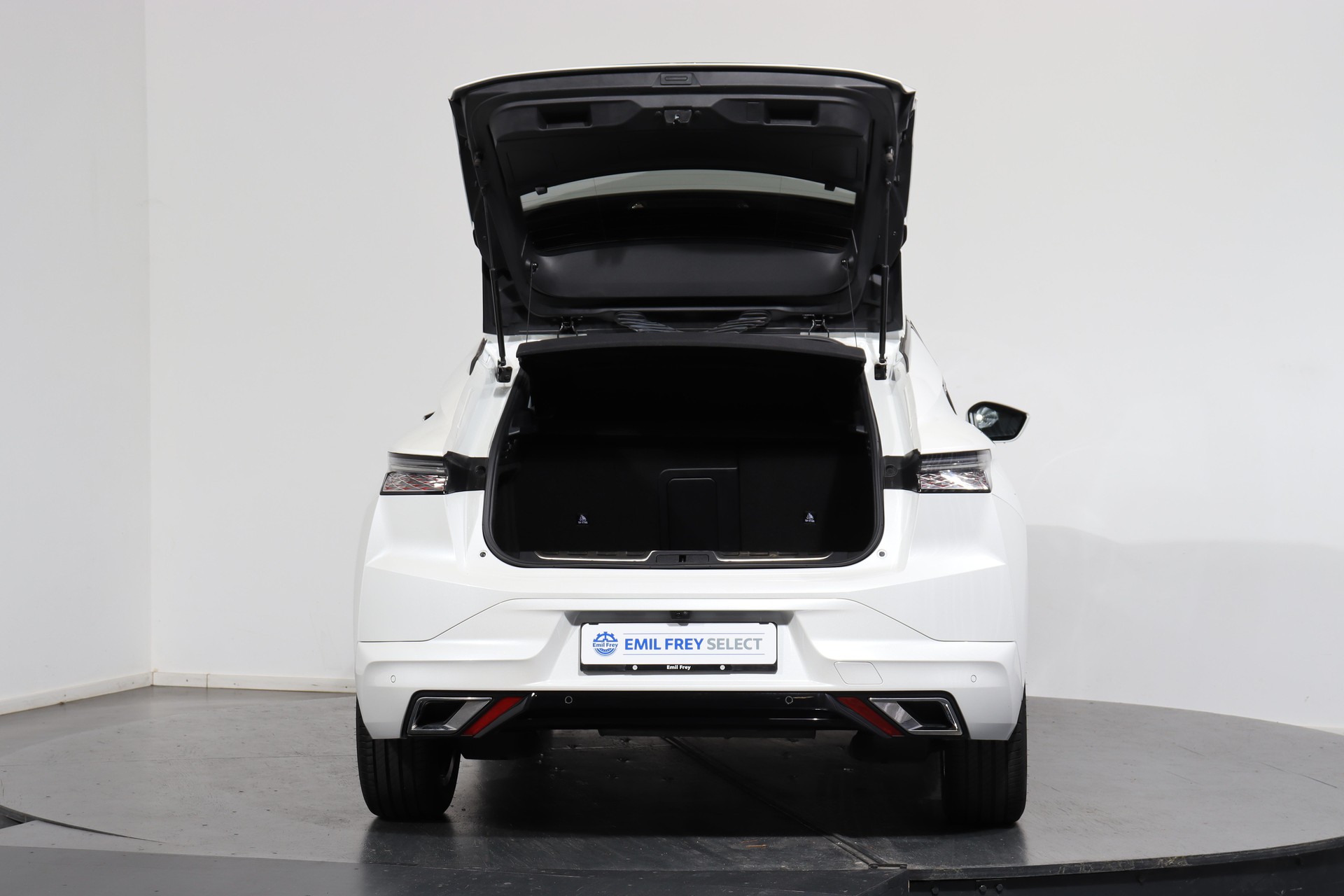DS AUTOMOBILES 4 1.2 PureTech Performance Line+-image-3