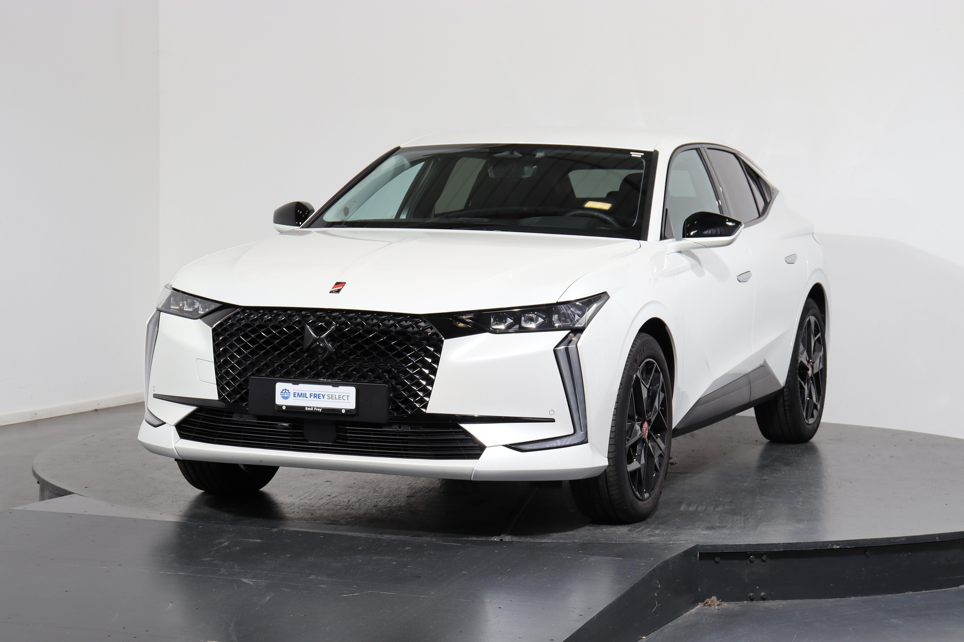 DS AUTOMOBILES 4 1.2 PureTech Performance Line+-image-0