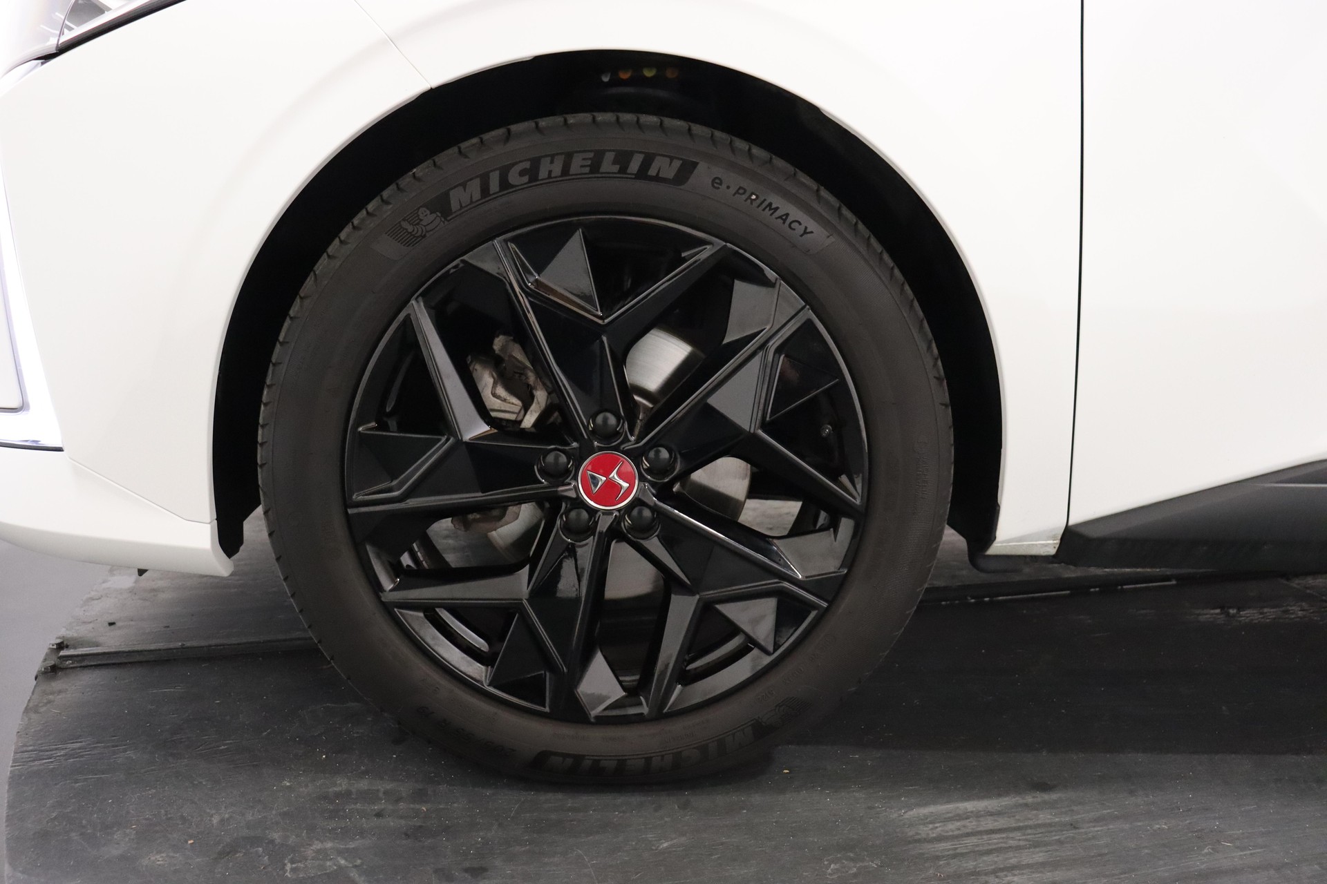 DS AUTOMOBILES 4 1.2 PureTech Performance Line+-image-8