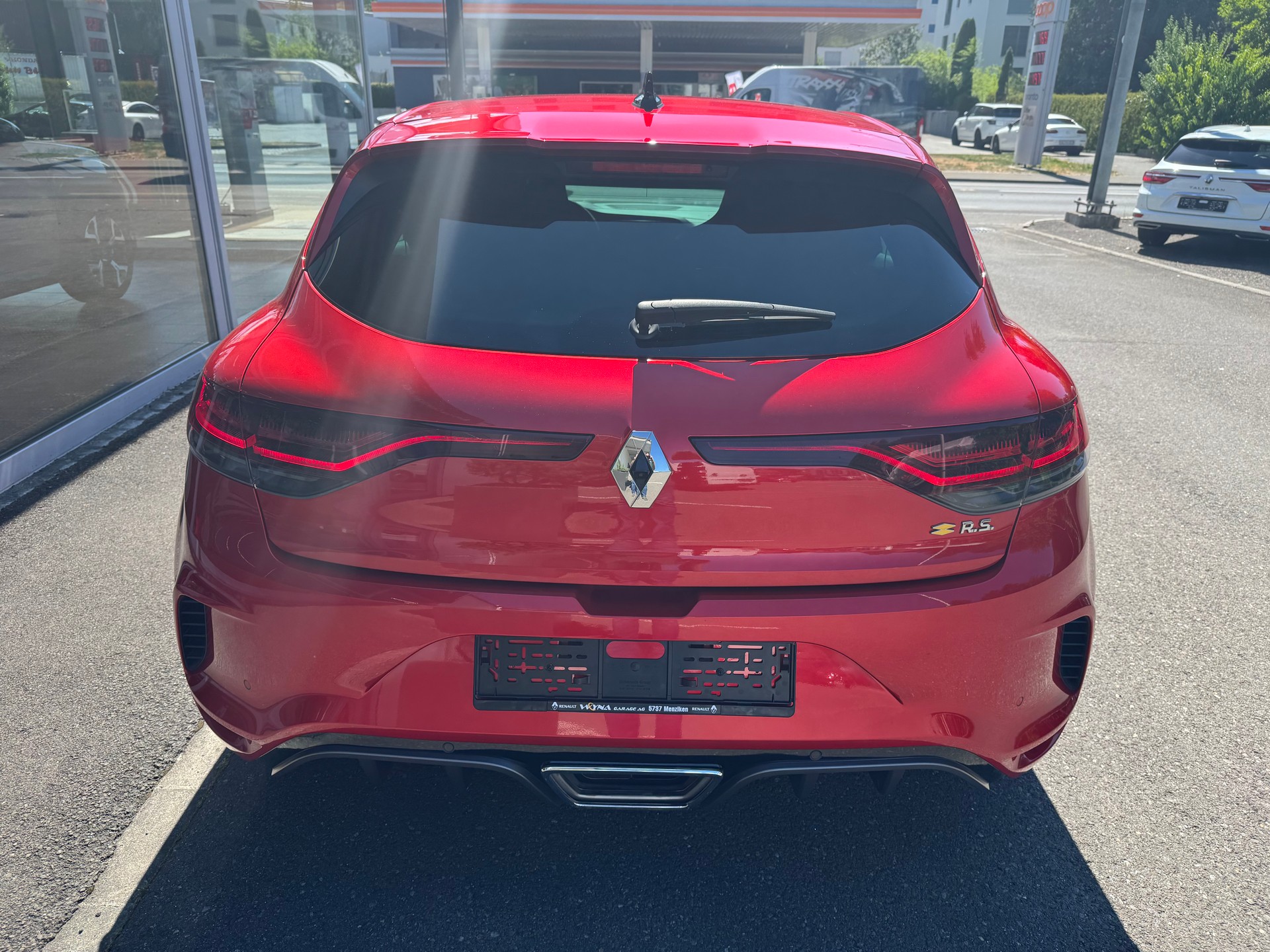 RENAULT Mégane Trophy 300 EDC-image-7