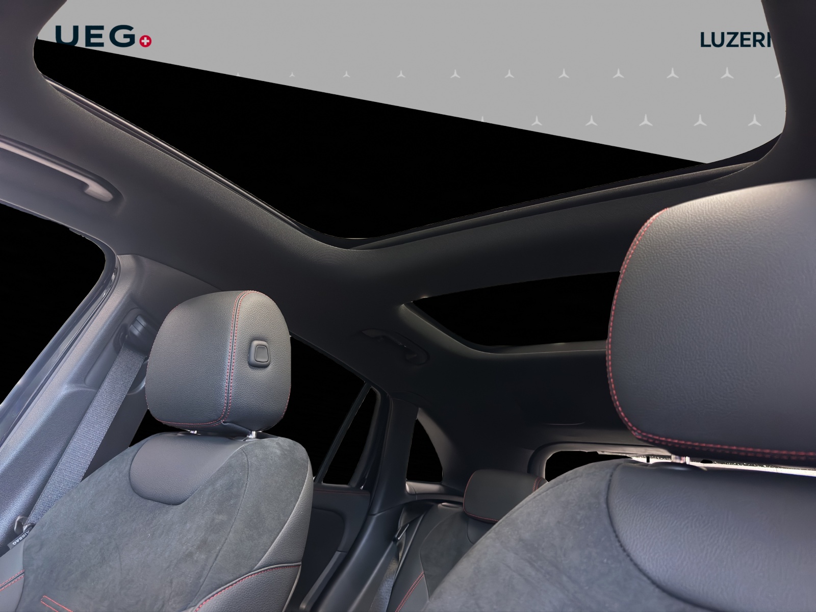MERCEDES-BENZ EQA 300 66,5kWh 4Matic Swiss Star-image-8