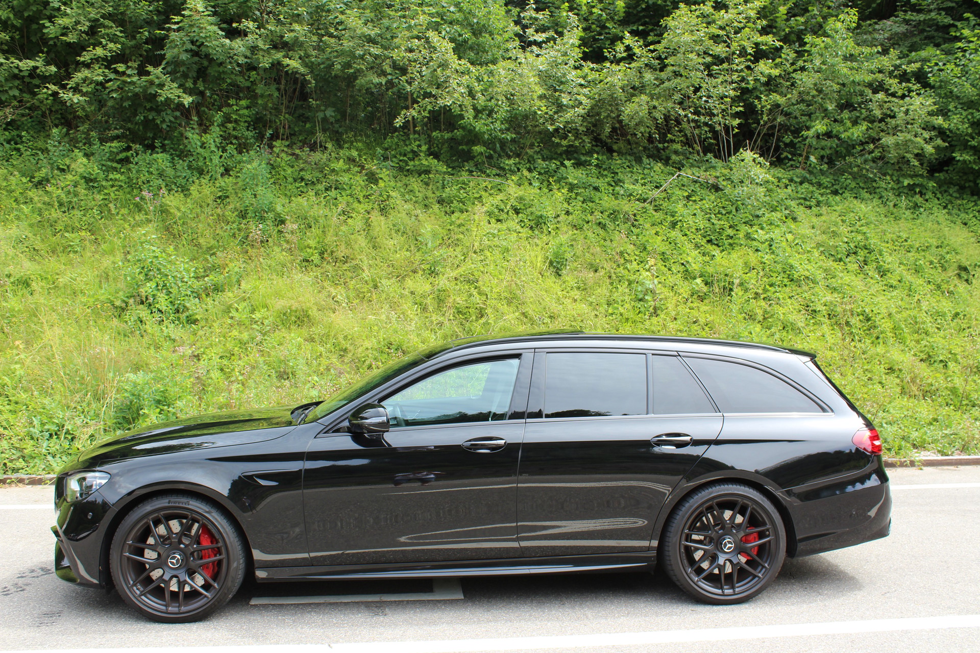 MERCEDES-BENZ AMG E 63 S T 4Matic+ Speedshift 9G-TCT-image-1