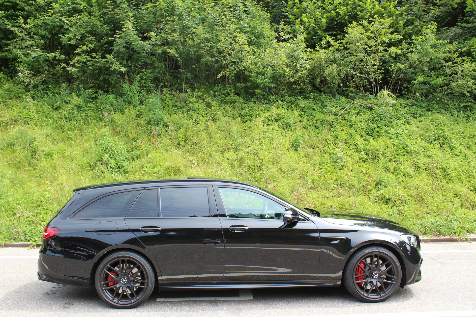 MERCEDES-BENZ AMG E 63 S T 4Matic+ Speedshift 9G-TCT-image-5