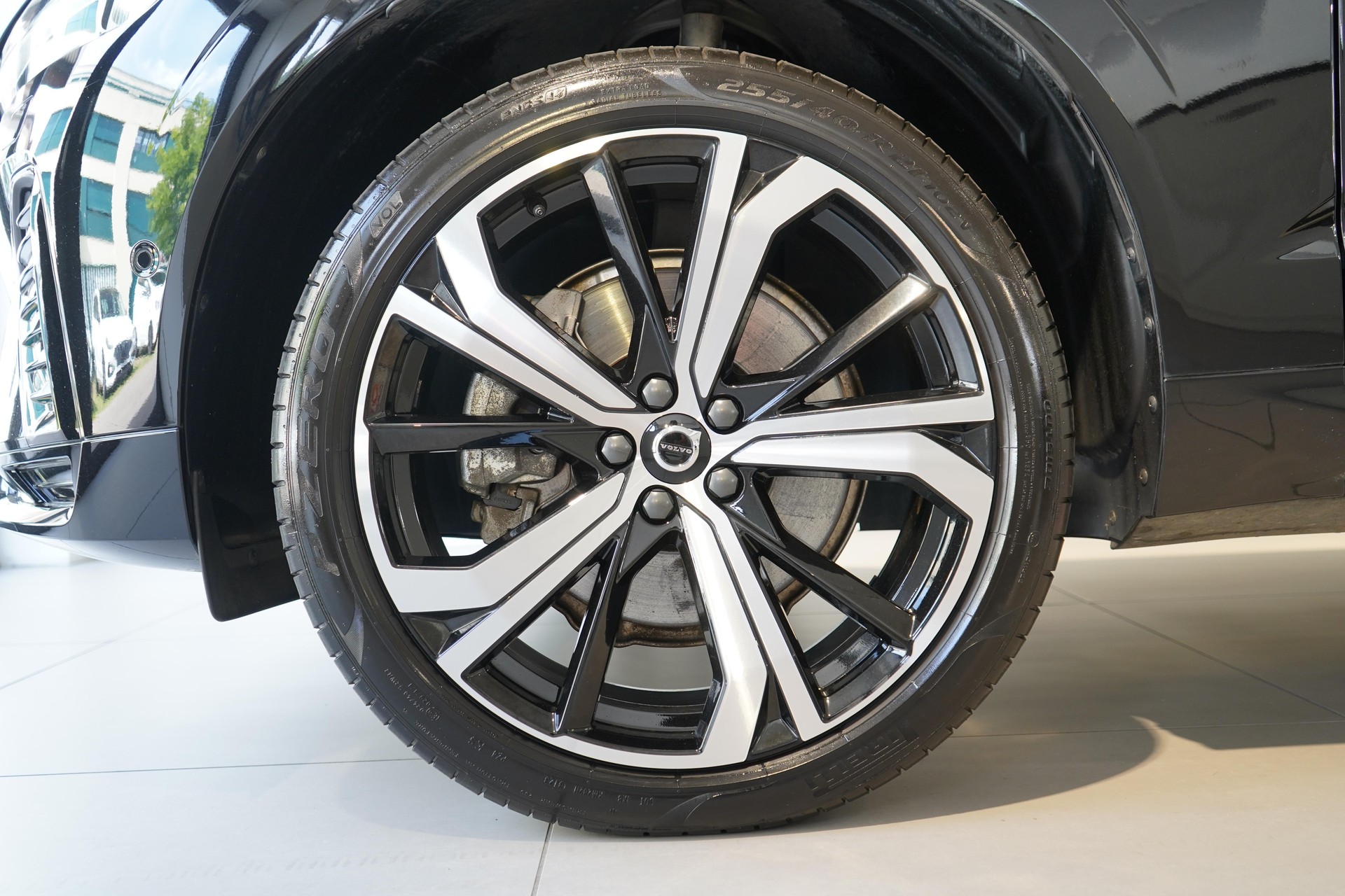 VOLVO XC60 2.0 T6 TE Ultimate Dark eAWD-image-21