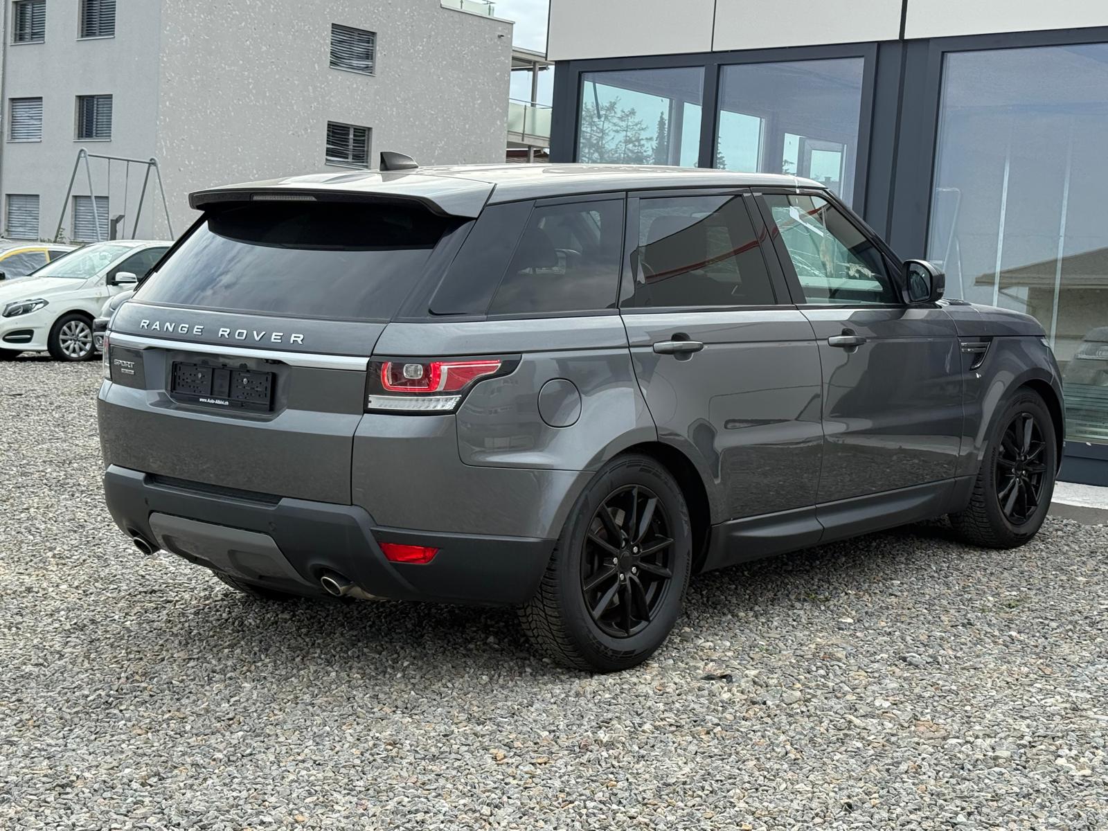 LAND ROVER Range Rover Sport 3.0 TDV6 S Automatic*HAGELSCHADEN* **Jetzt nur noch CHF 8'900.- statt CHF 14'900.-**-image-7