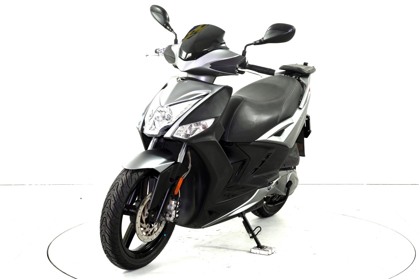 KYMCO 125 Plus ABS-showroom-element-2