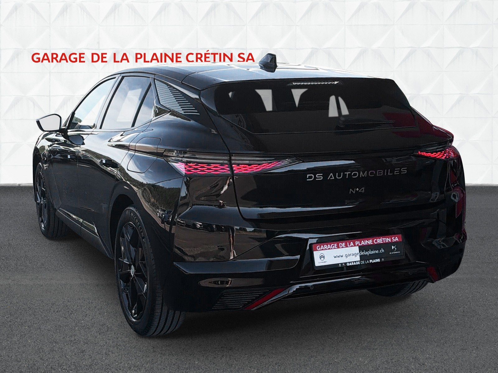 DS AUTOMOBILES DS N4 1.6 PHEV Performance Line-showroom-element-3