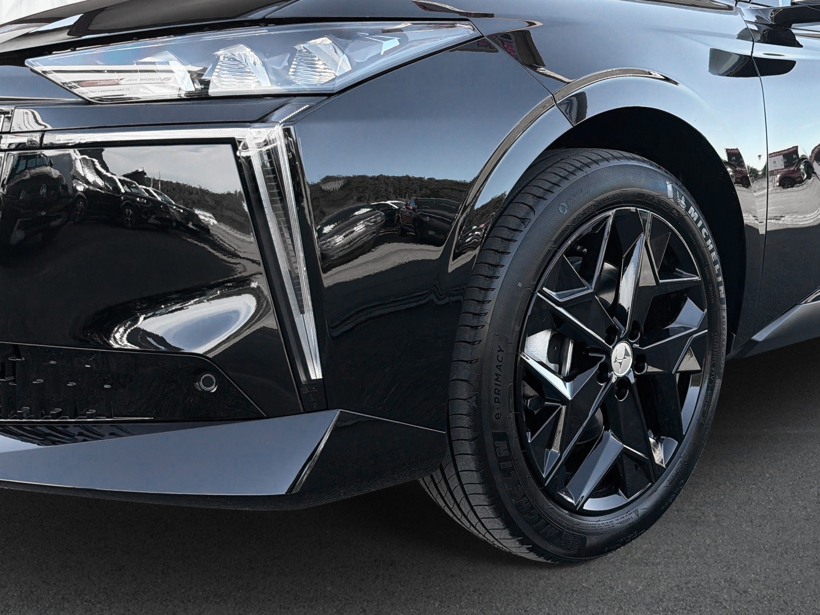 DS AUTOMOBILES DS N4 1.6 PHEV Performance Line-image-6
