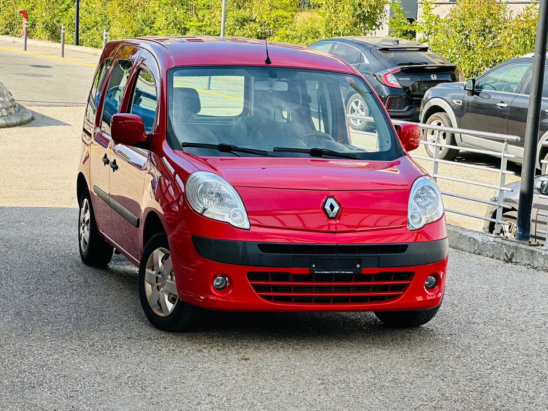 RENAULT Kangoo 1.6 16V Expression Automatic-image-6