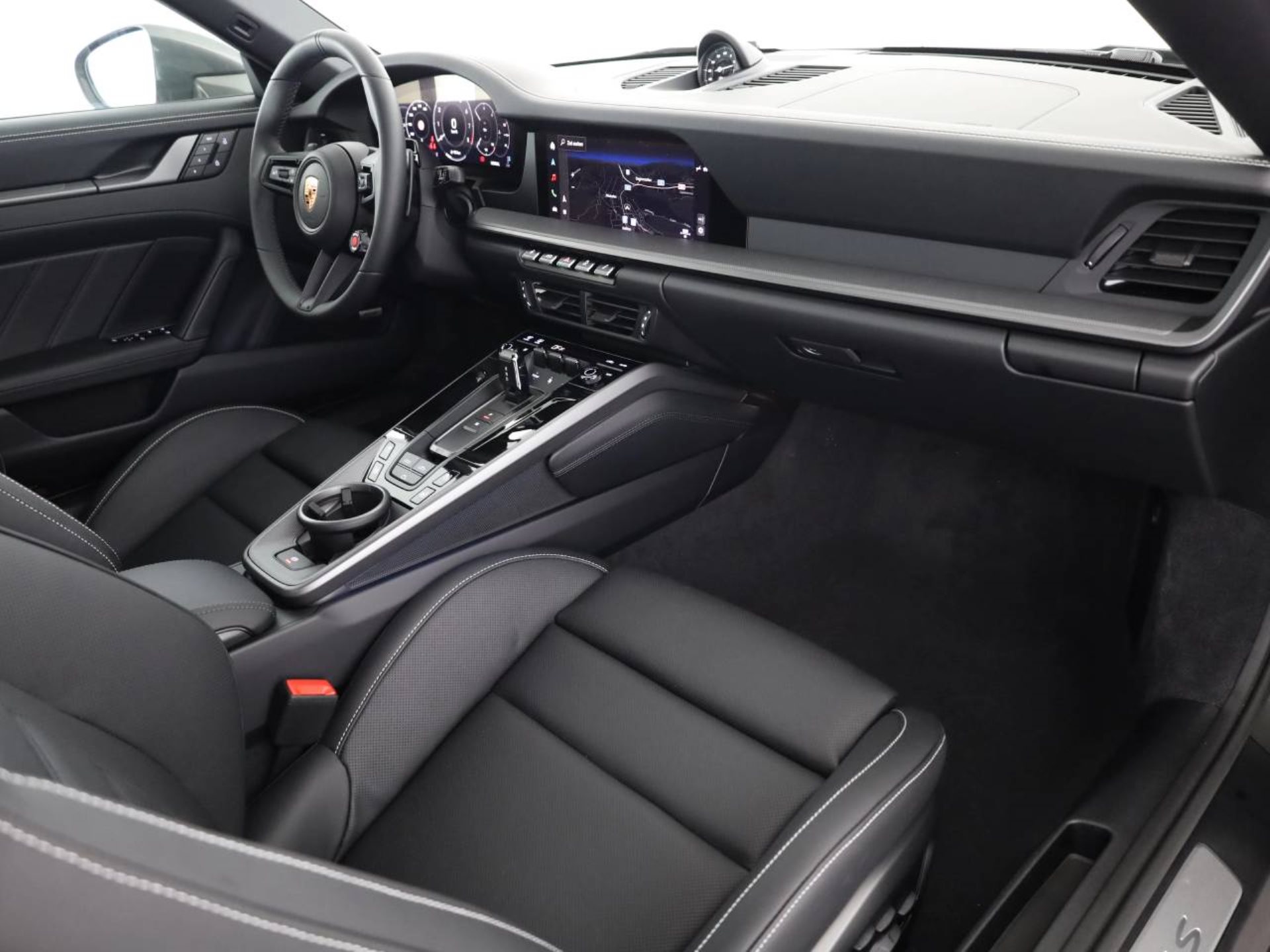 PORSCHE 911 Carrera 4S Cabriolet-image-10