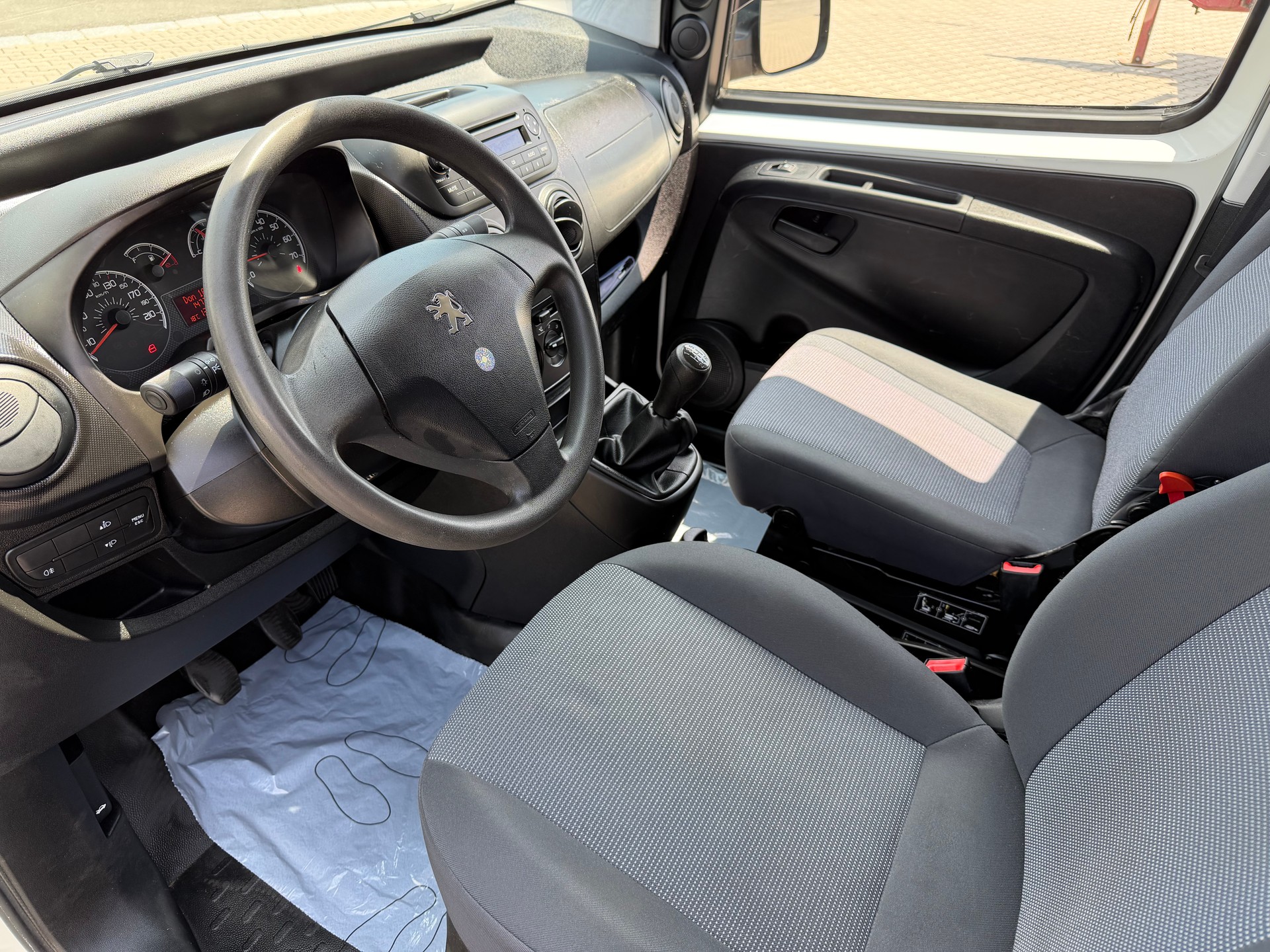 PEUGEOT Bipper 1.3 HDi-image-4