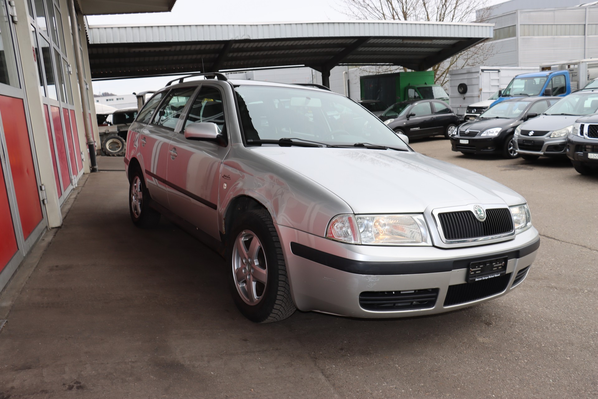 SKODA Octavia 1.9 TDI Ambiente 4x4-image-3