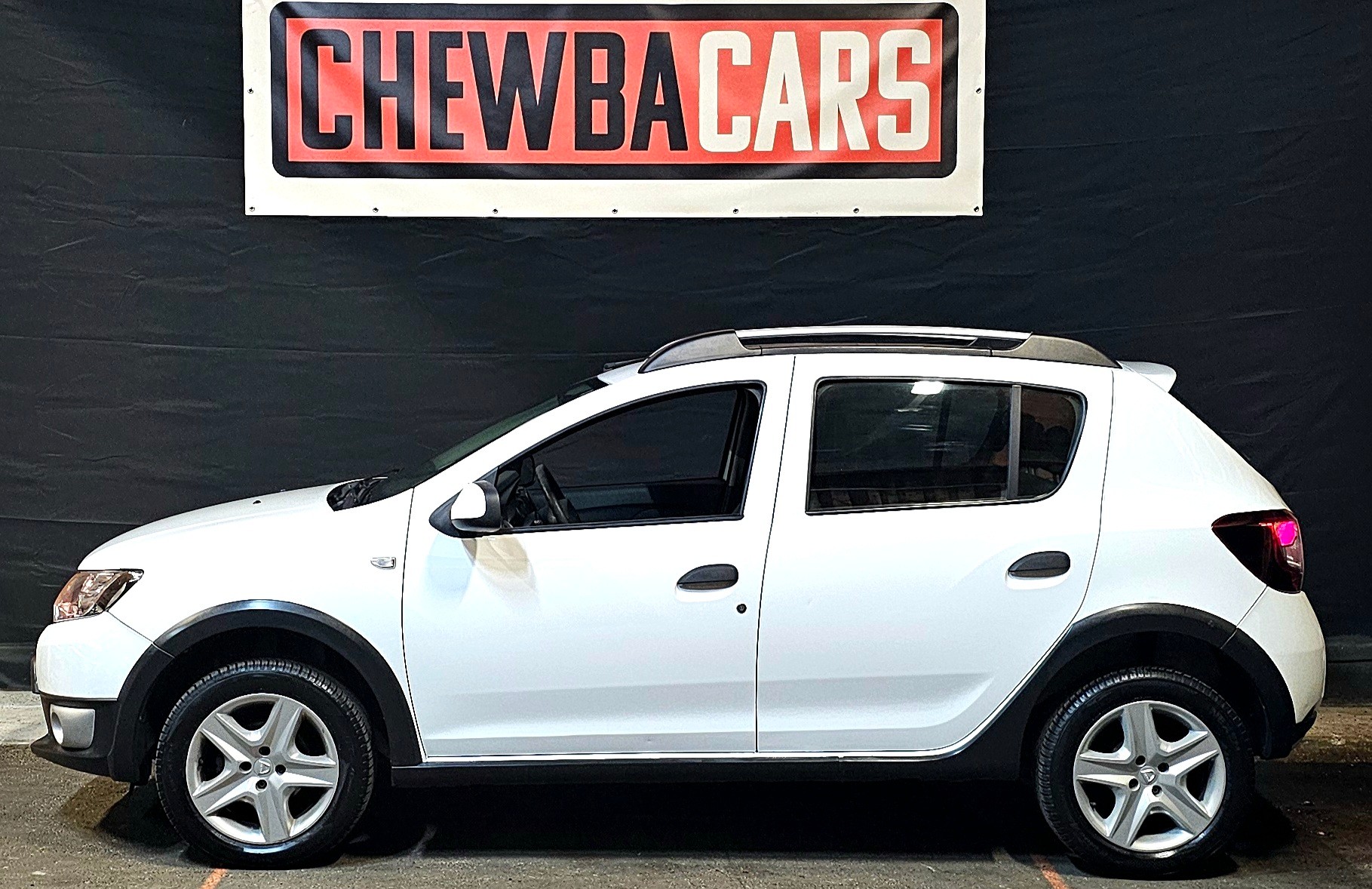 DACIA Sandero Tce 90 Stepway Ambiance-showroom-element-1