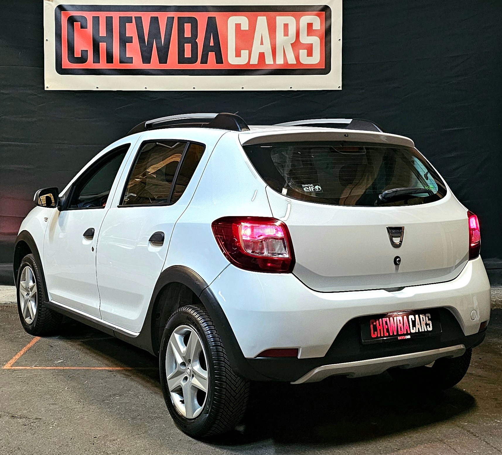 DACIA Sandero Tce 90 Stepway Ambiance-image-9