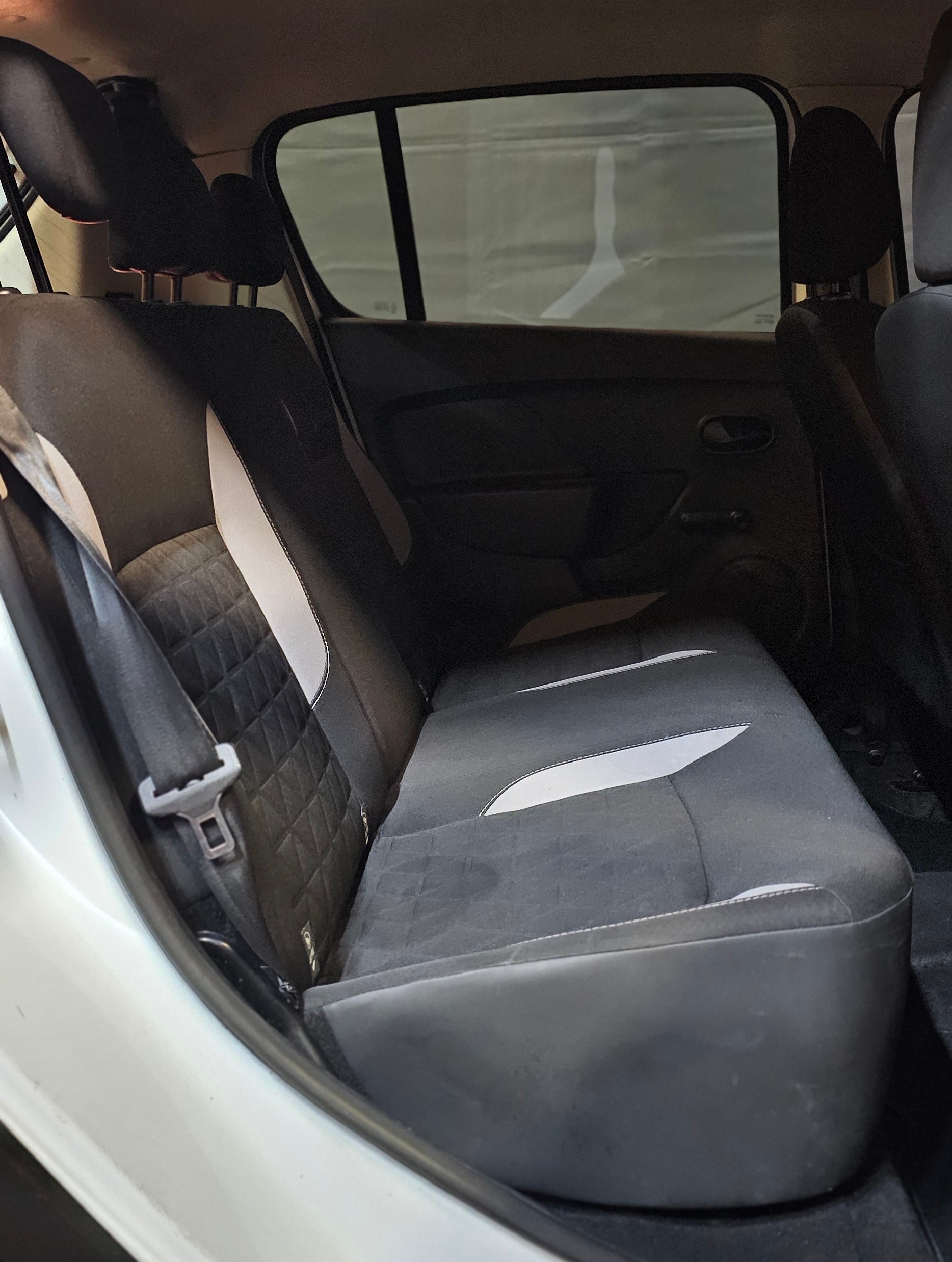 DACIA Sandero Tce 90 Stepway Ambiance-image-15