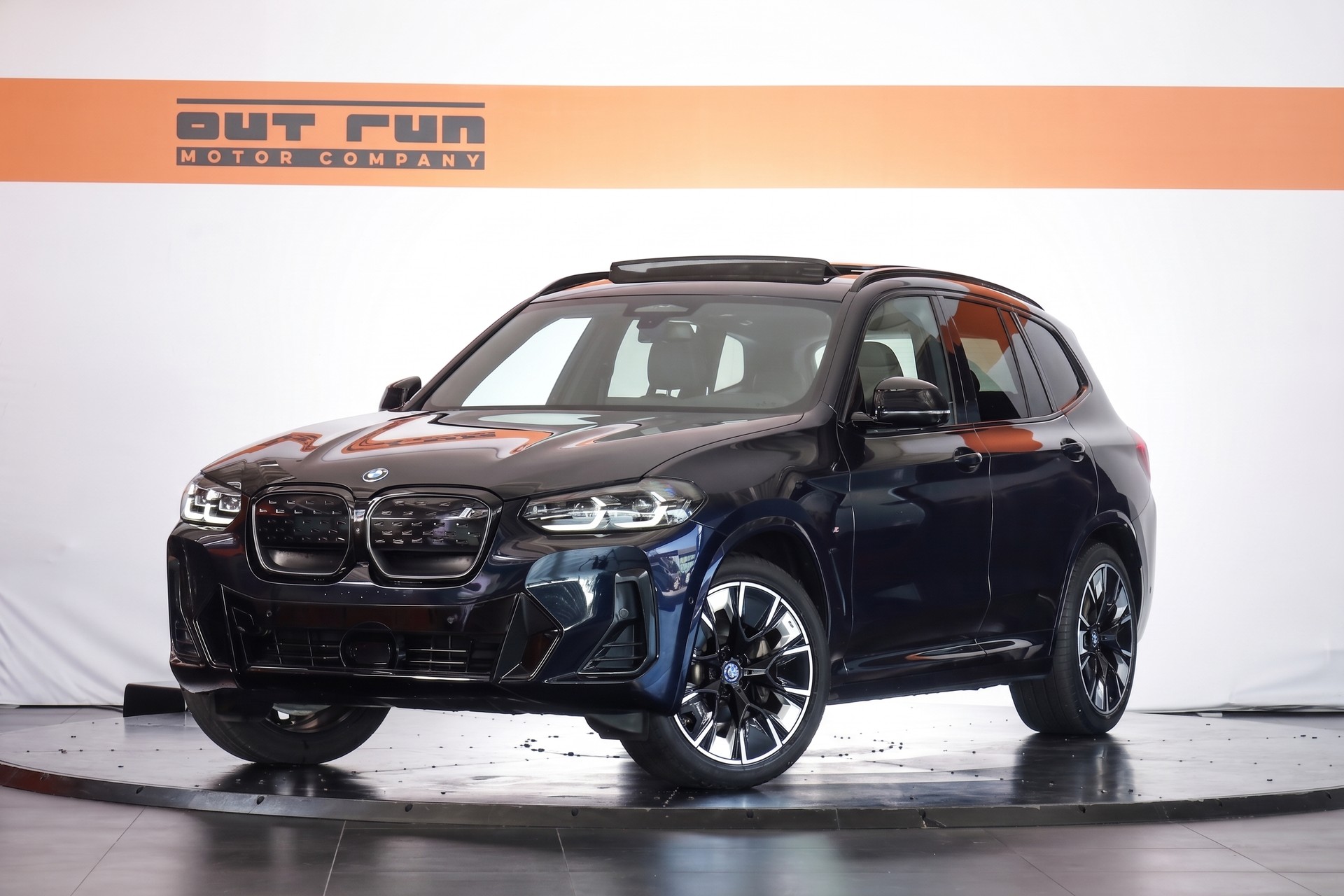 BMW iX3 Impressive-image-0