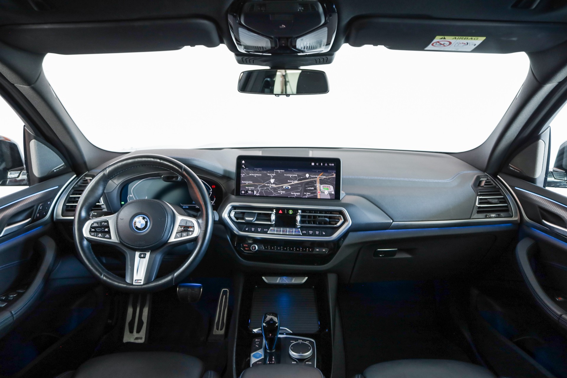 BMW iX3 Impressive-image-7