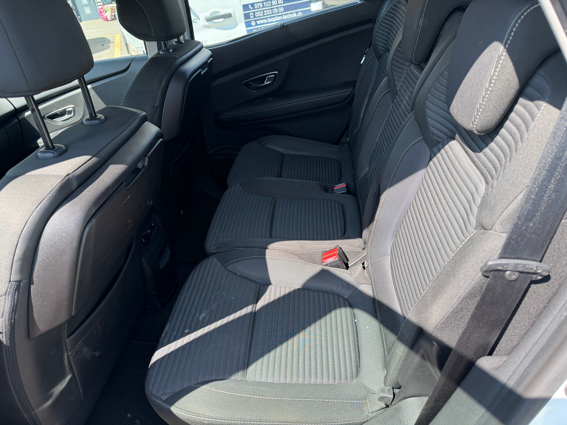 RENAULT Scénic 1.8 dCi Business EDC-image-9