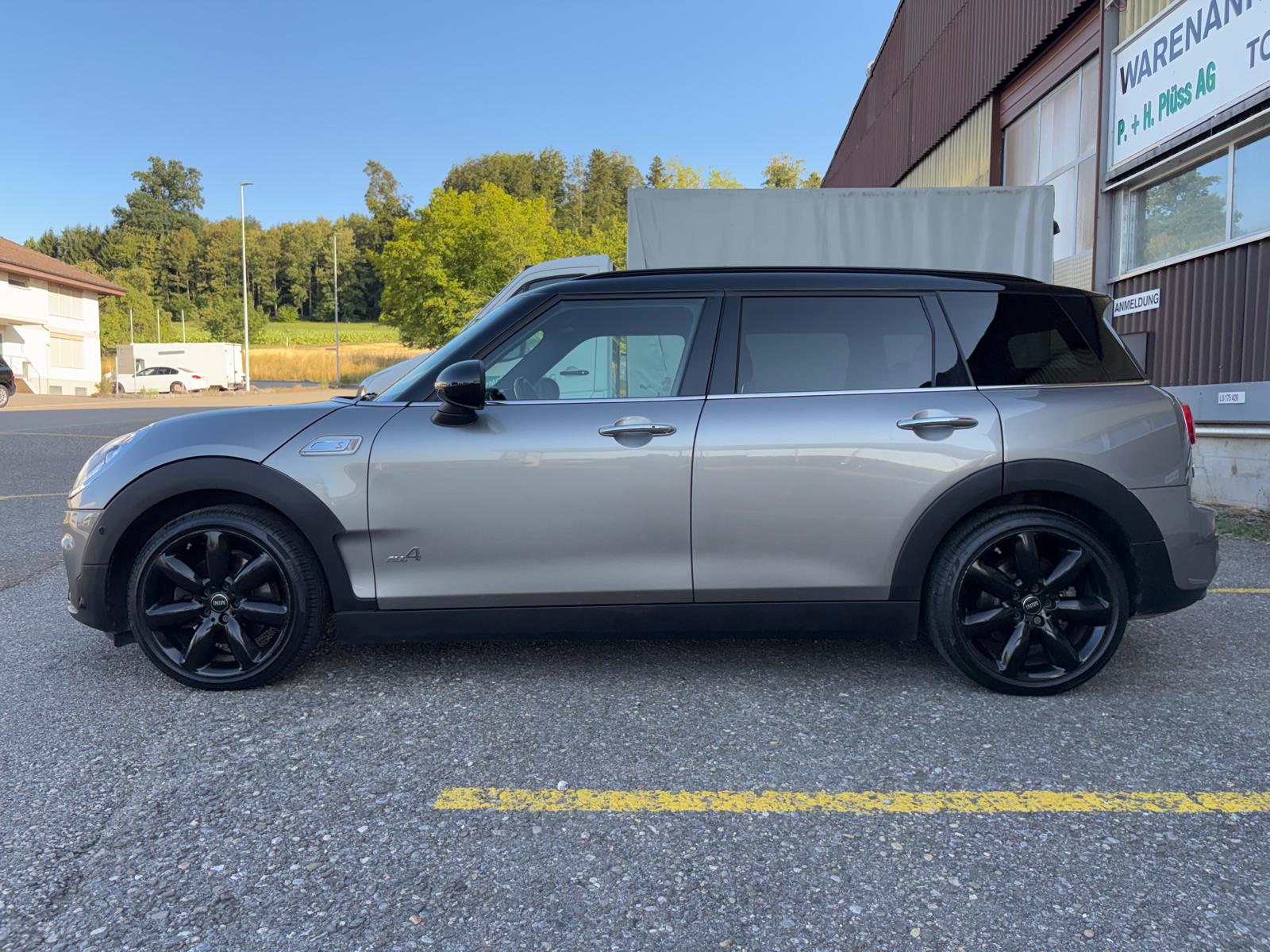 MINI Clubman Cooper SD ALL4 Steptronic-image-1