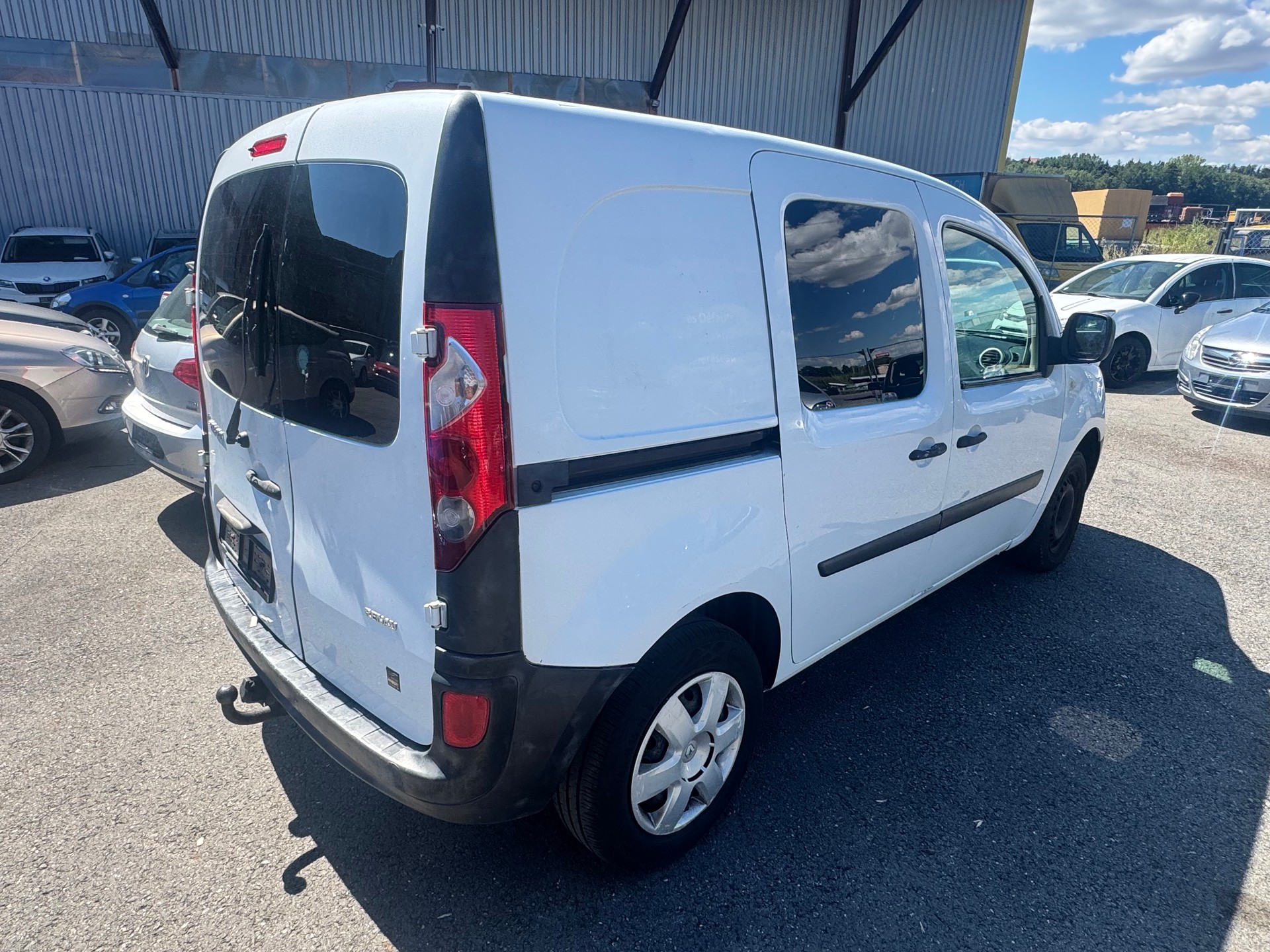 RENAULT Kangoo dCi 75-image-5
