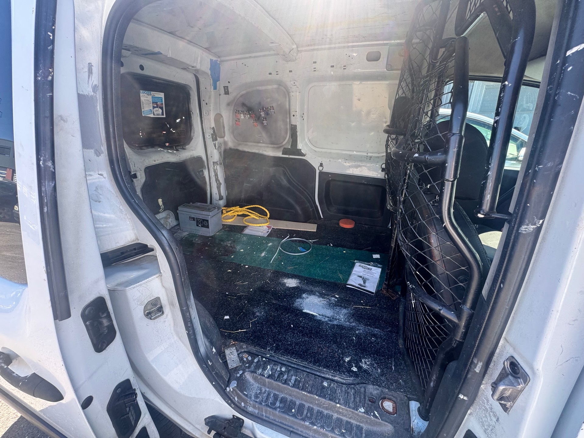 RENAULT Kangoo dCi 75-image-9