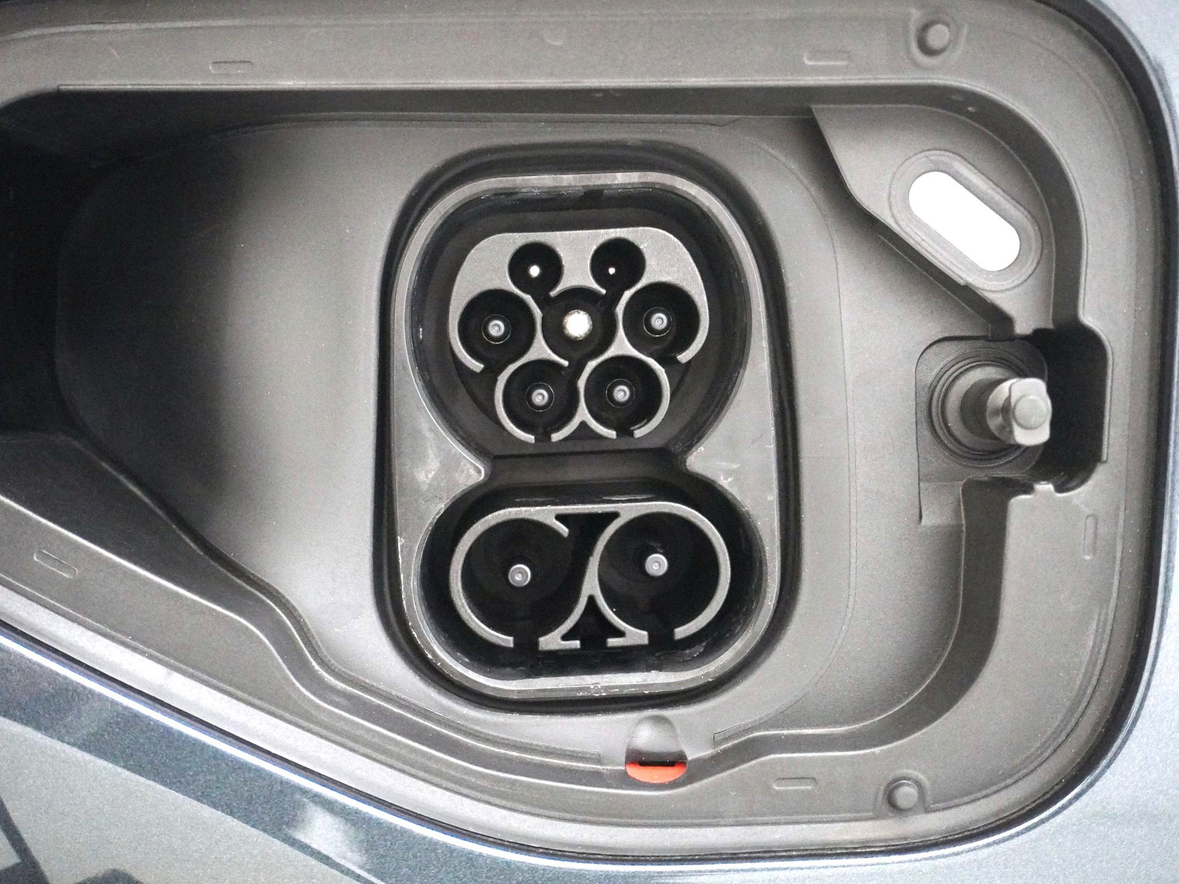 CUPRA Terramar 1.5 e-Plug-in-HYBRID VZ DSG-image-26